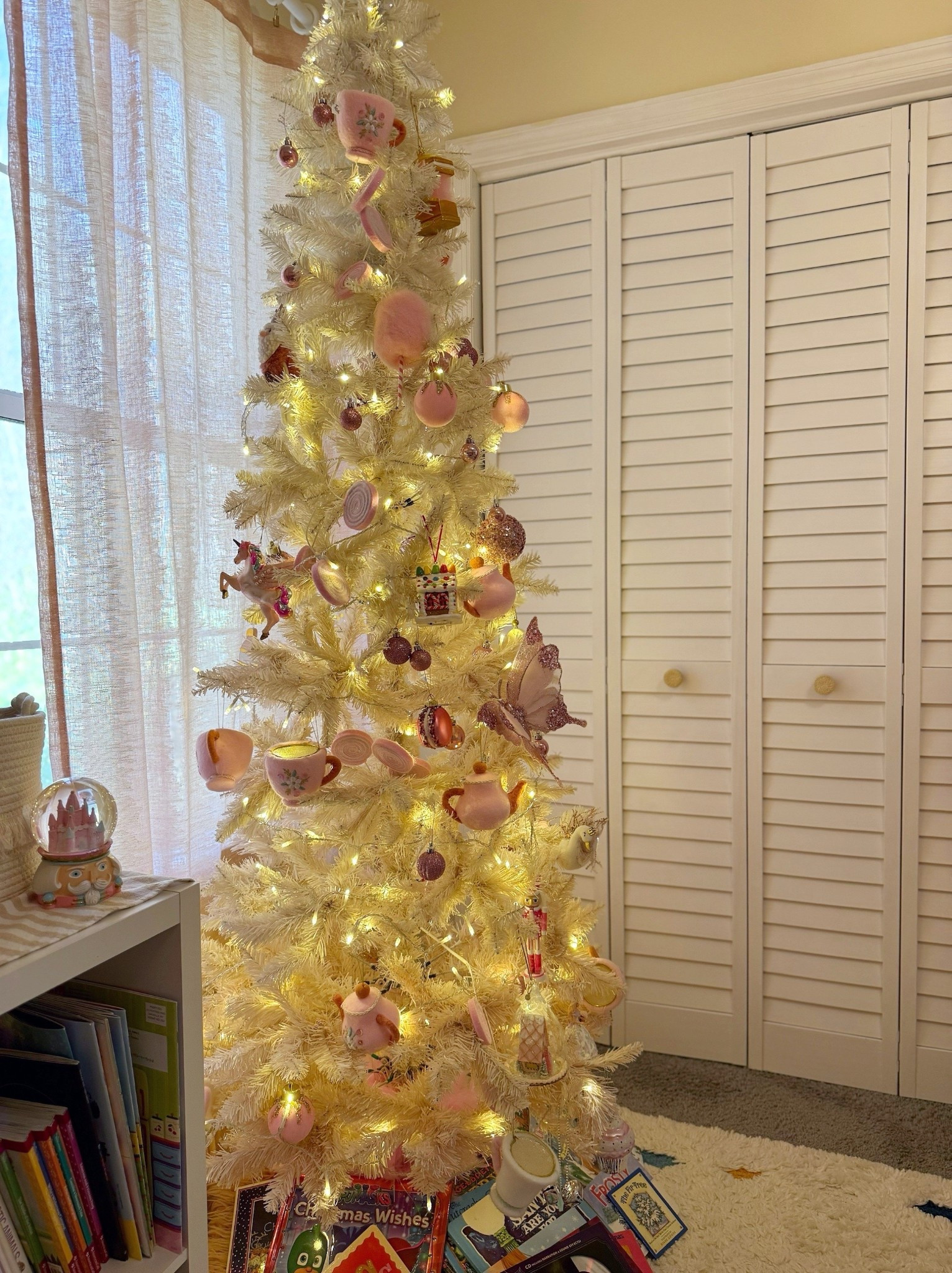 White/pink Christmas tree on sale today - perfect for a girl’s room! 

#LTKmomlife #LTKHoliday #LTKHome