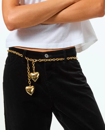 Add a touch of timeless elegance to your look with this Cable Chain Belt. The perfect accessory to cinch a flowy dress or add polish to high-waisted trousers, its textured metallic finish brings instant sophistication to any outfit. 
#LTKstyletip #LTKaccessories #ChainBelt #SpringAccessories #StyleDetails #GoldJewelry #OutfitInspo #BeltStyle #ClassicAesthetic #WardrobeEssentials 

 #LTKFestival #LTKSeasonal #LTKBeauty