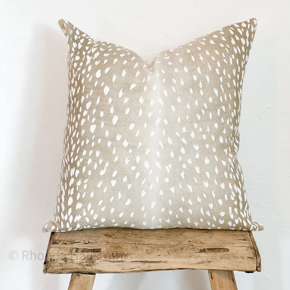Antelope Print Pillow Cover/Deer Fawn Pillow/Animal Print Throw pillow|Farmhouse Pillow|French Ho... | Etsy (US)