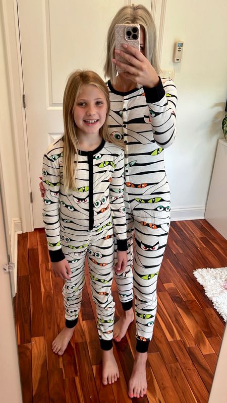 Found the cutest Halloween pj’s for the whole fam at Old Navy! Currently 50% off at checkout. I’m wearing an XS and my daughter is wearing a youth Large. #halloweenpajamas #oldnavy

#LTKsalealert #LTKSeasonal #LTKHalloween
