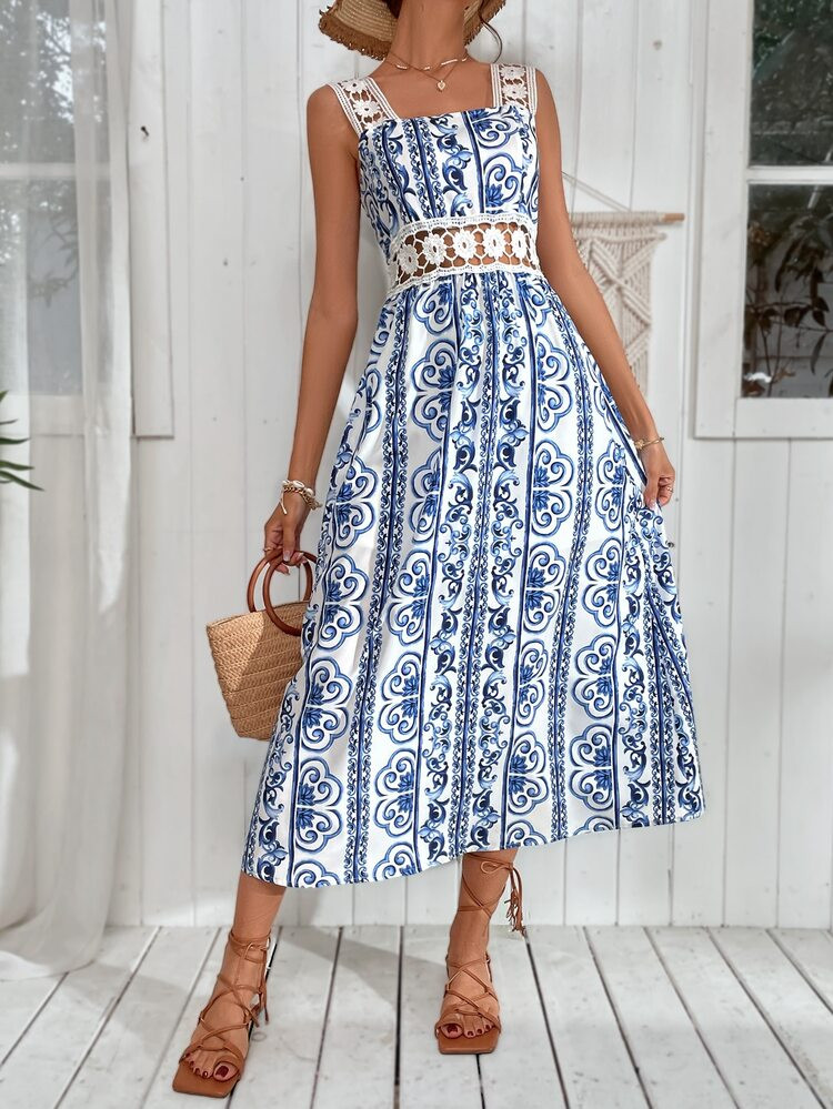 Guipure Lace Insert Scroll Print Dress | SHEIN