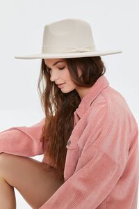 Pinched Velvet-Trim Cowboy Hat | Forever 21 | Forever 21 (US)