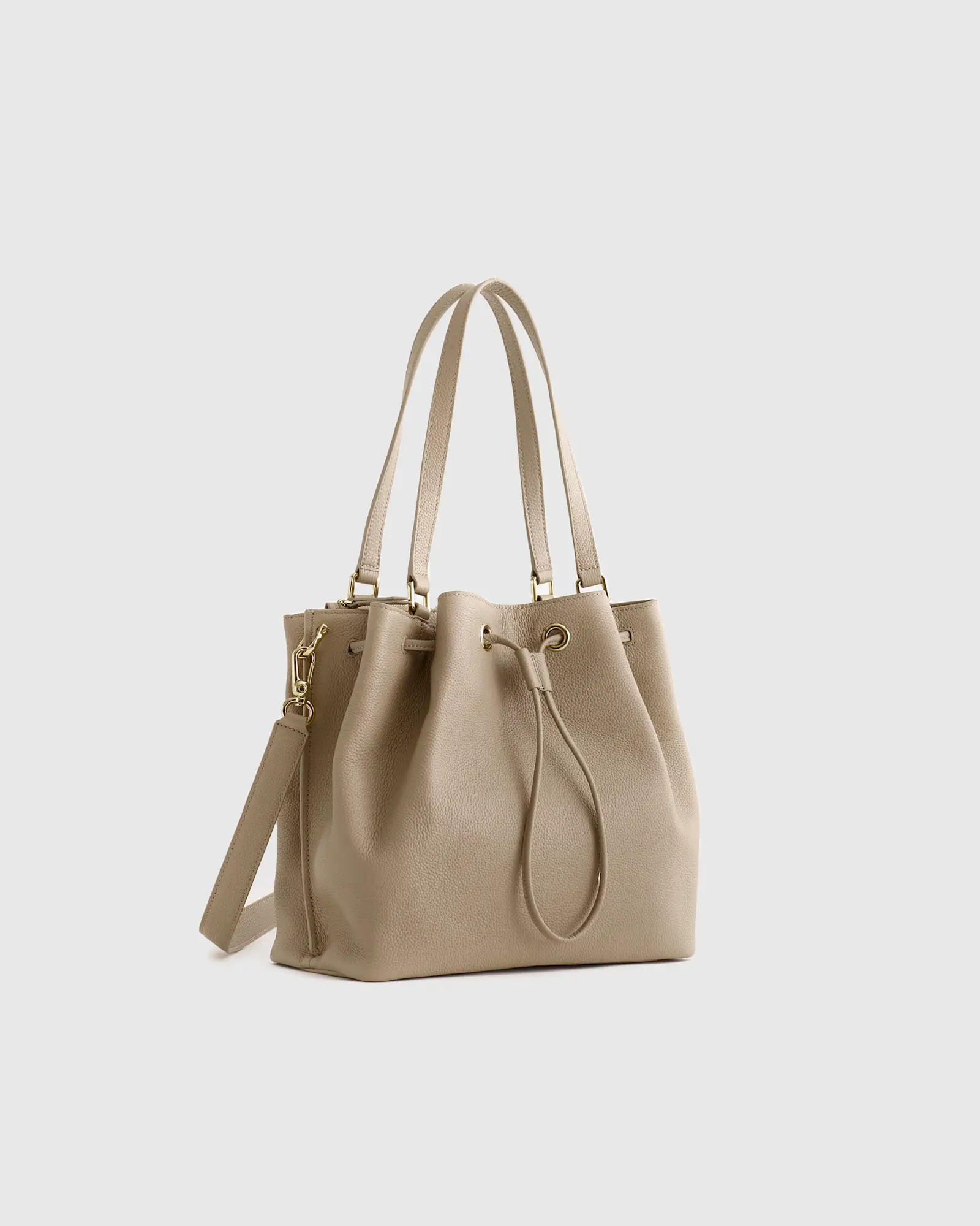 Italian Leather Triple Compartment Bucket Bag | Quince