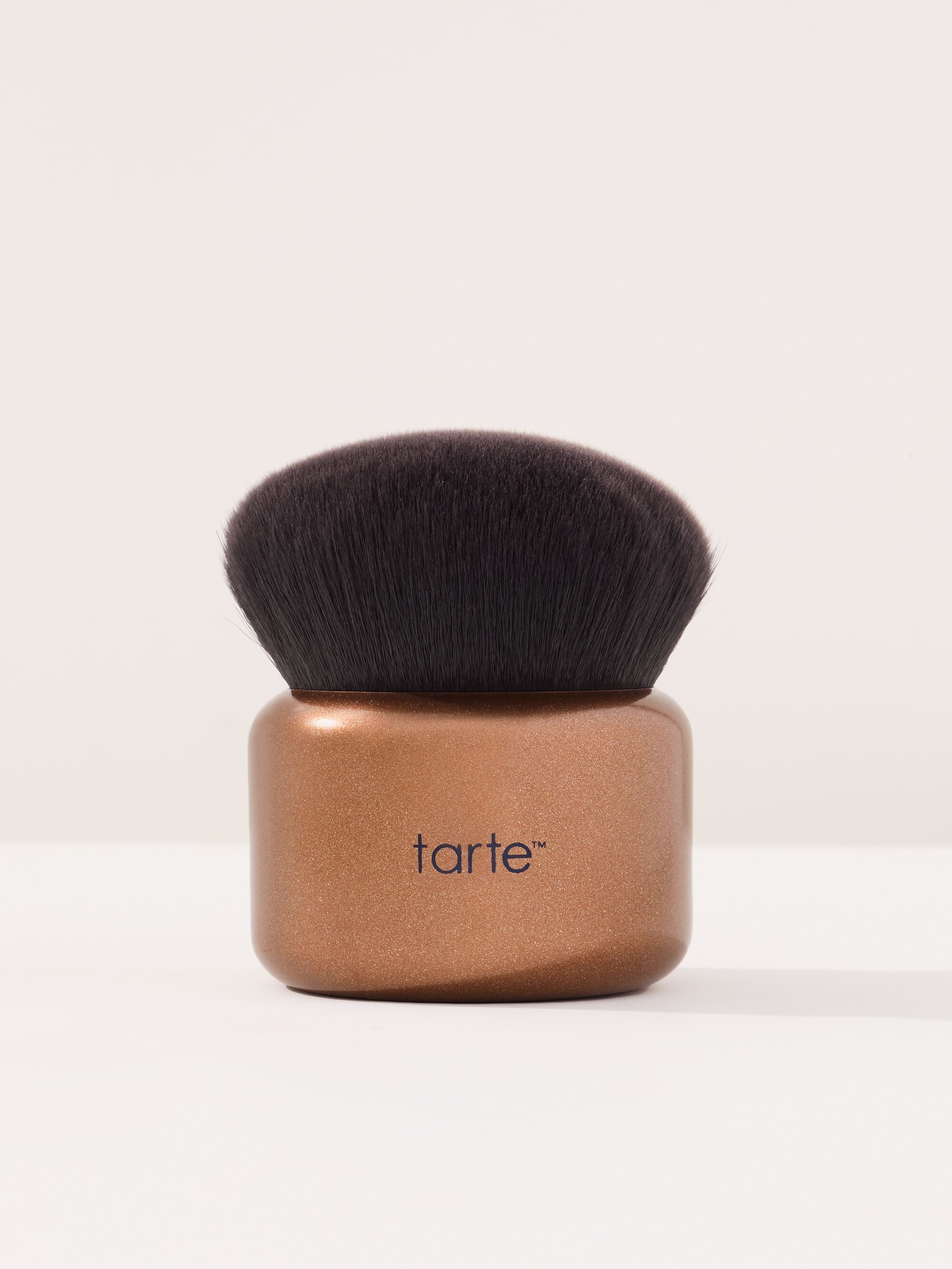 buff & bronze body kabuki brush | tarte cosmetics (US)