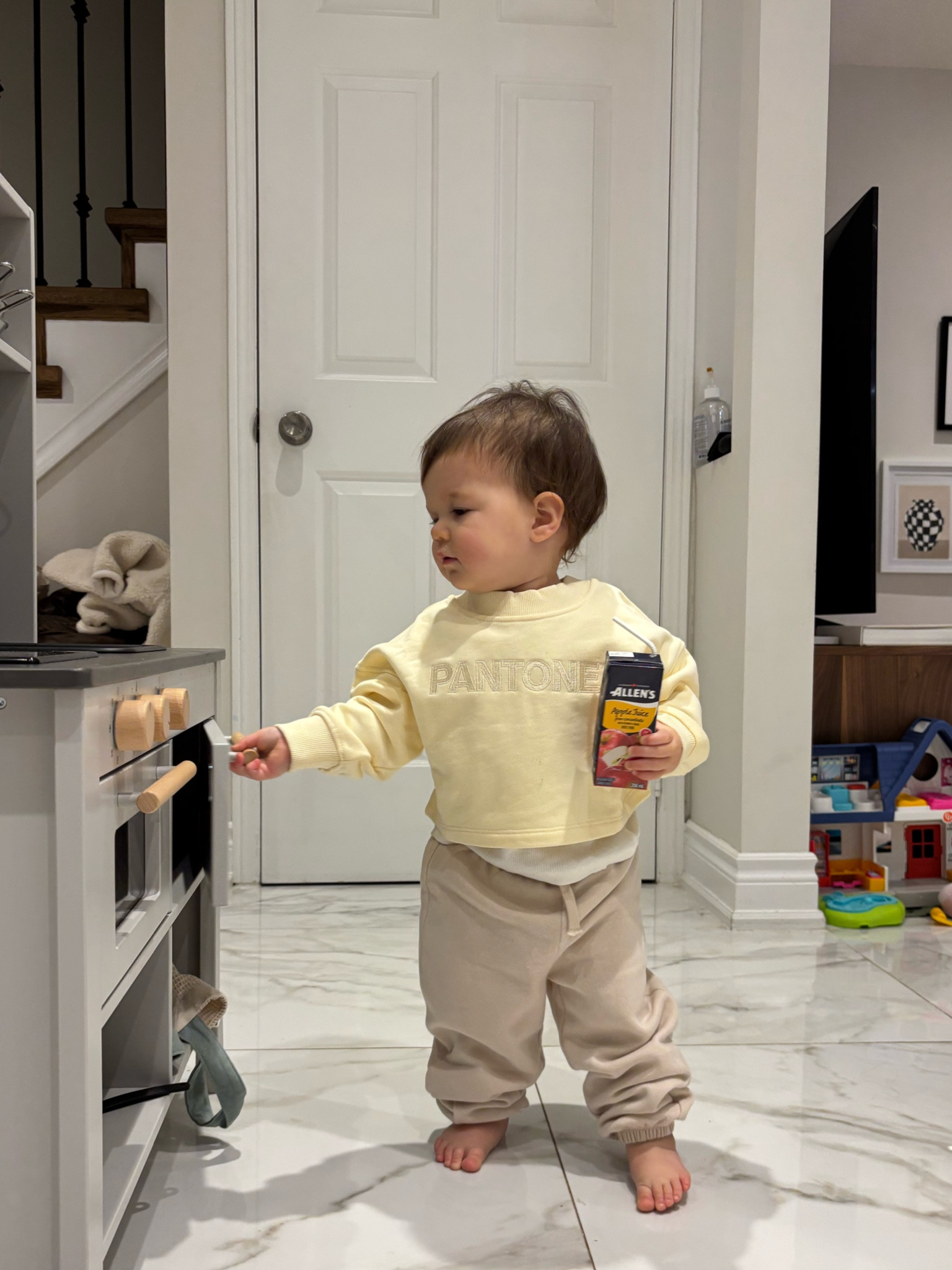 Cool toddler sweater that’s actually affordable 🌟

#LTKkids #LTKbaby