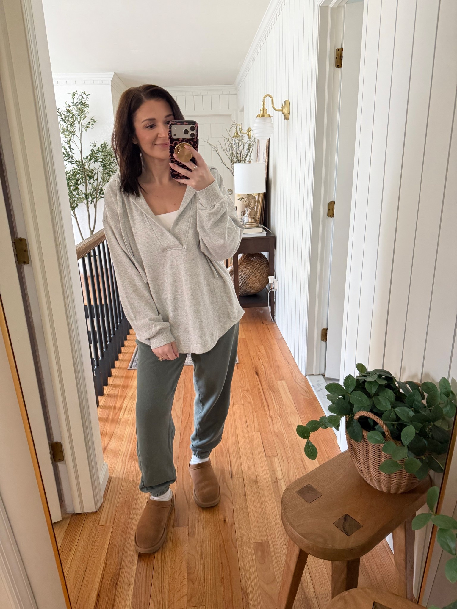 Comfy fit!
This oversized tunic hoodie is my new fav

#LTKPetite #LTKSaleAlert