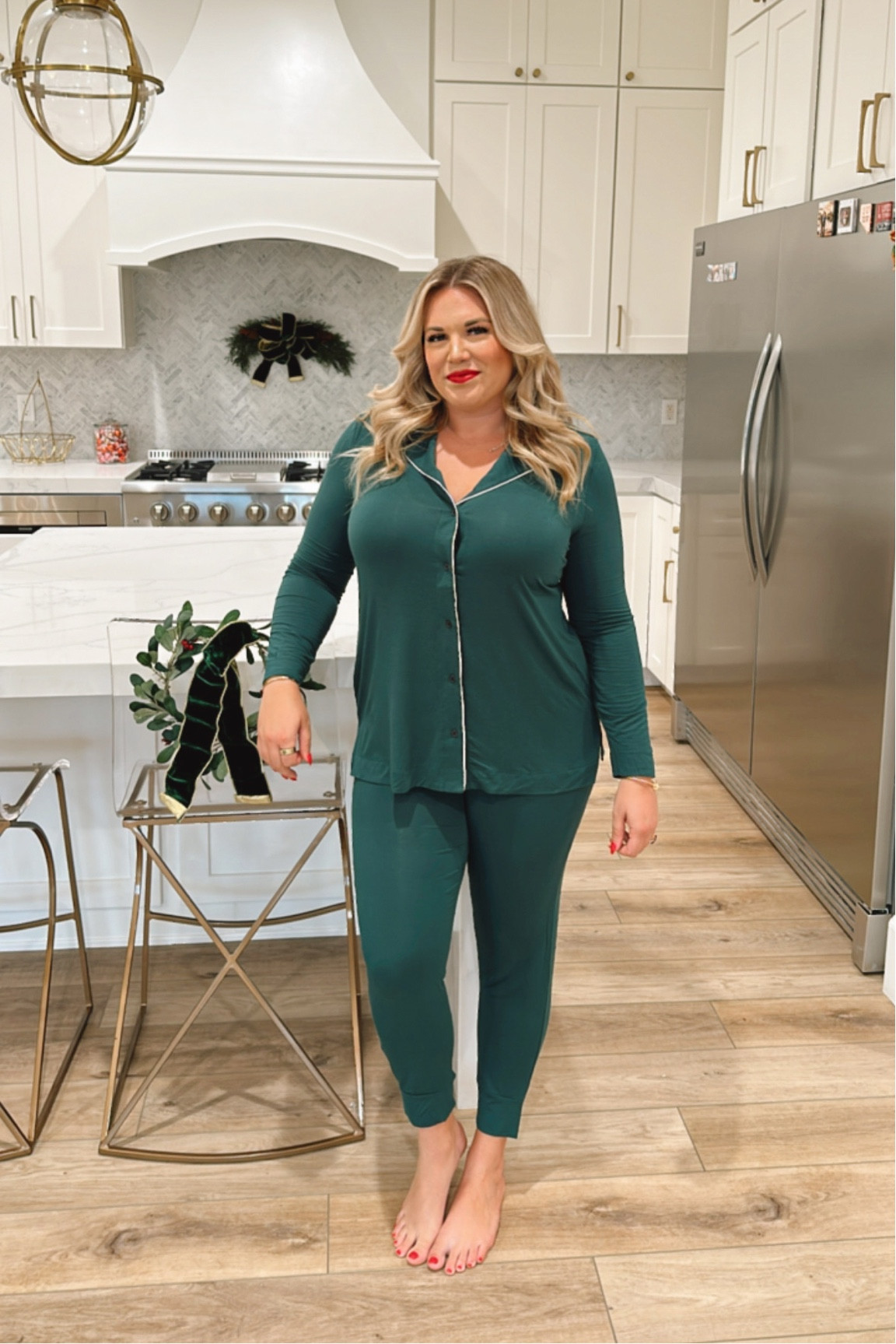curvy forest green pajama set for the Holidays! wearing size large 

#LTKHoliday #LTKunder100 #LTKcurves
