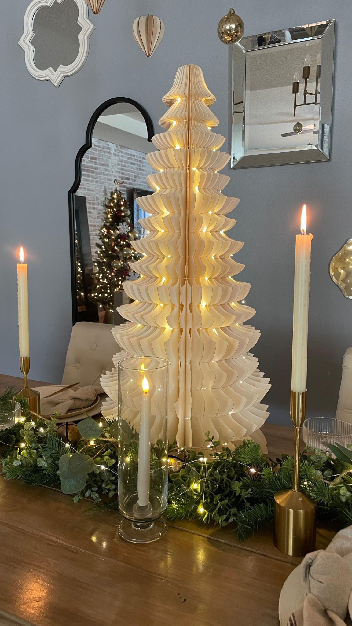 Beautiful honeycomb christmas tree 🤎🤎