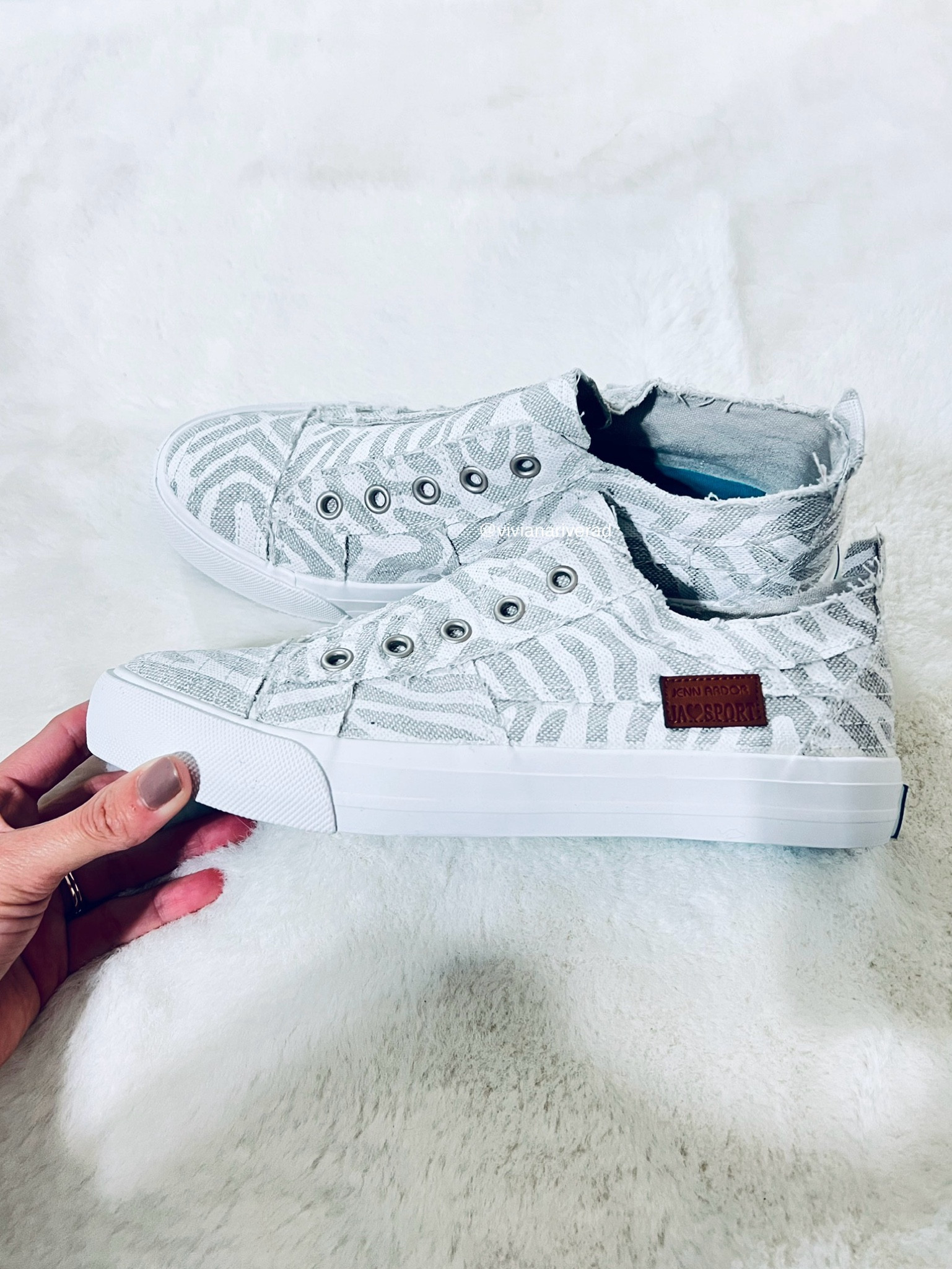 Travel outfit
Fall outfits
Country Concert Outfit
Wedding Guest Dress
Vacation Outfit
Dress
Jeans
Date Night Outfit
Work Outfit
Workout outfit
Casual outfit
Everyday outfit

#LTKSeasonal #LTKFindsUnder50 #LTKStyleTip