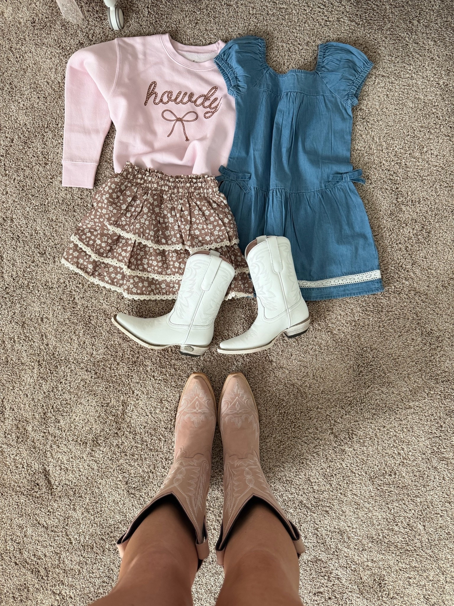 What’s new to Josie’s fall wardrobe! Use code AMANDA10 for a discount on our lane boots (gifted) 

Back to school clothing haul for girls // fall family photo outfits // 5 year old clothing haul // kindergarten outfits for fall

#LTKmomlife #LTKKids