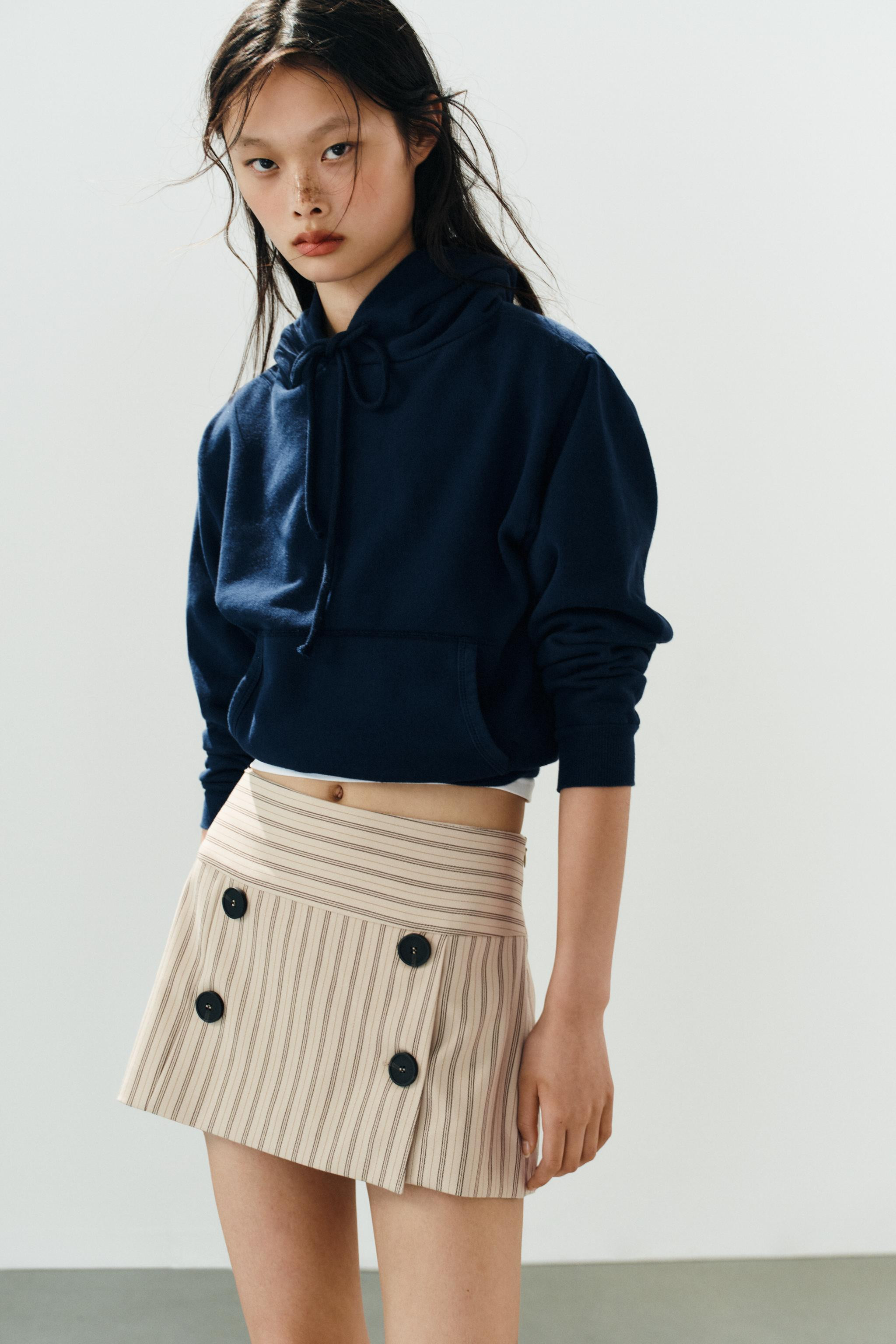 STRIPED BUTTONED SKORT | Zara UK