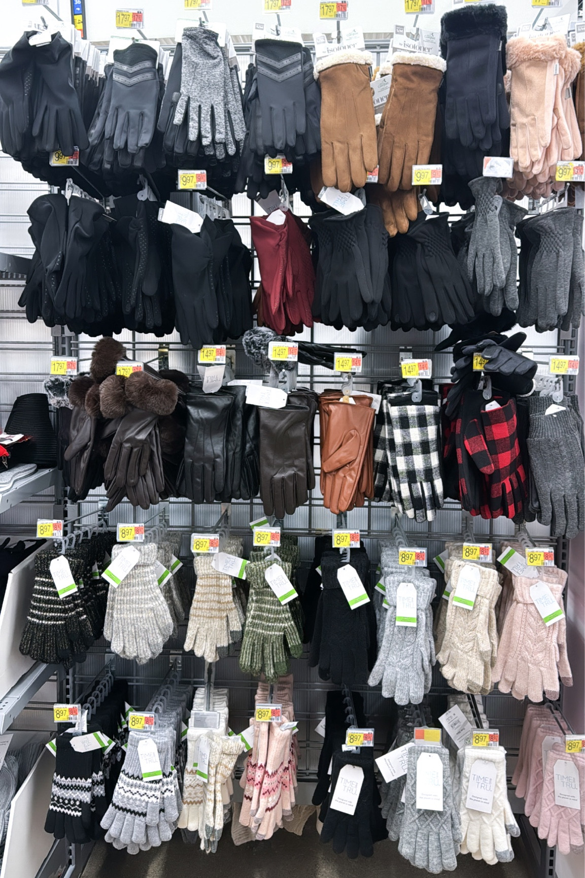 Winter accessories / gloves / isotoner gloves / leather gloves / Sherpa gloves / 2-pack gloves / plaid gloves 

#LTKover40 #LTKfindsunder50 #LTKSeasonal