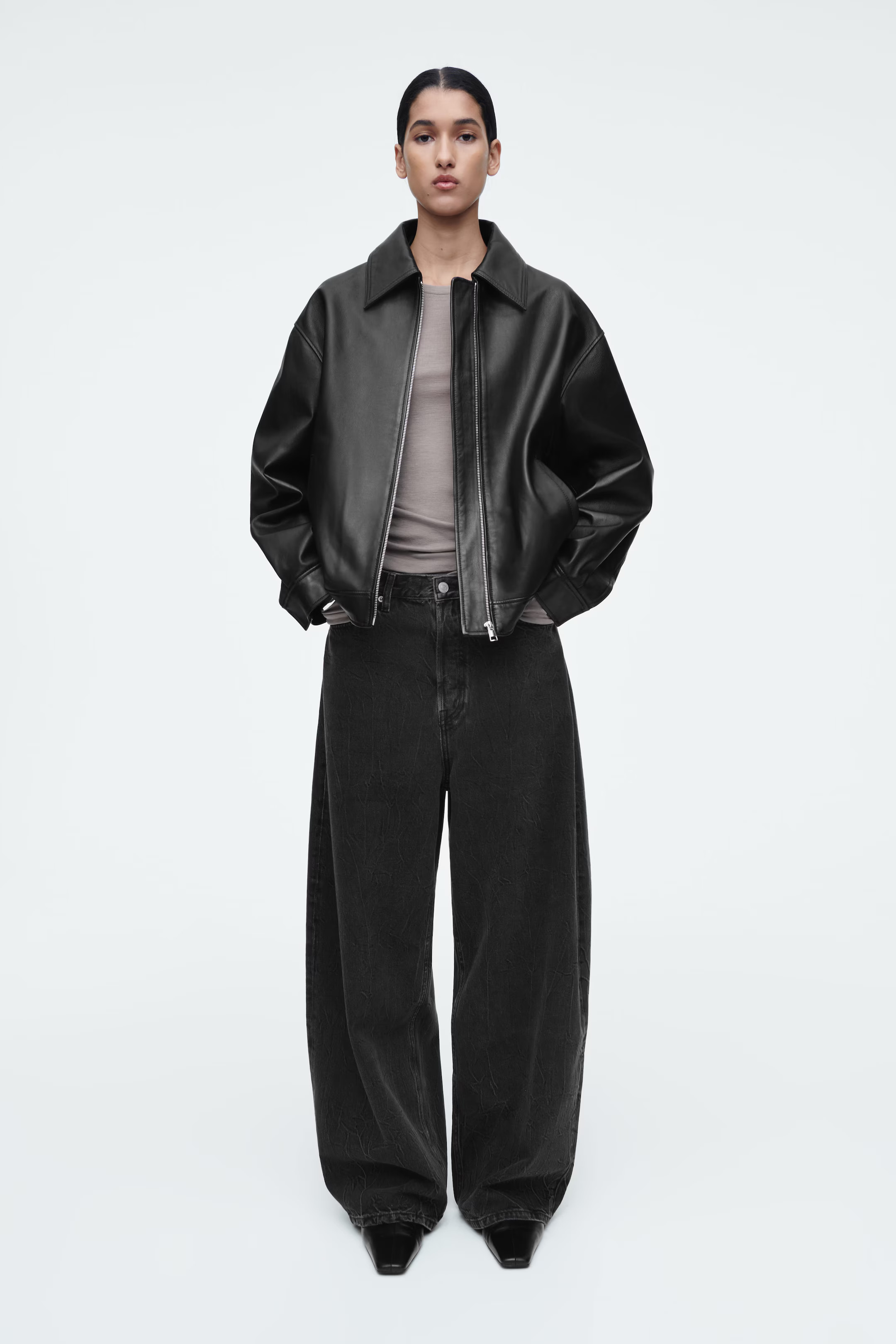 COAST WIDE-LEG JEANS - CRINKLED BLACK | COS UK