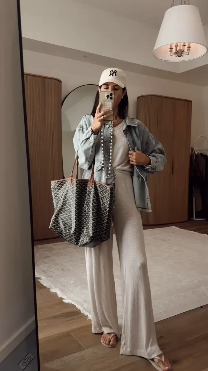 What I wore! I'm just shy of 5-7" wearing the size extra small pants and small top 
StylinByAylin, Aylin

#LTKSeasonal #LTKHoliday #LTKStyleTip