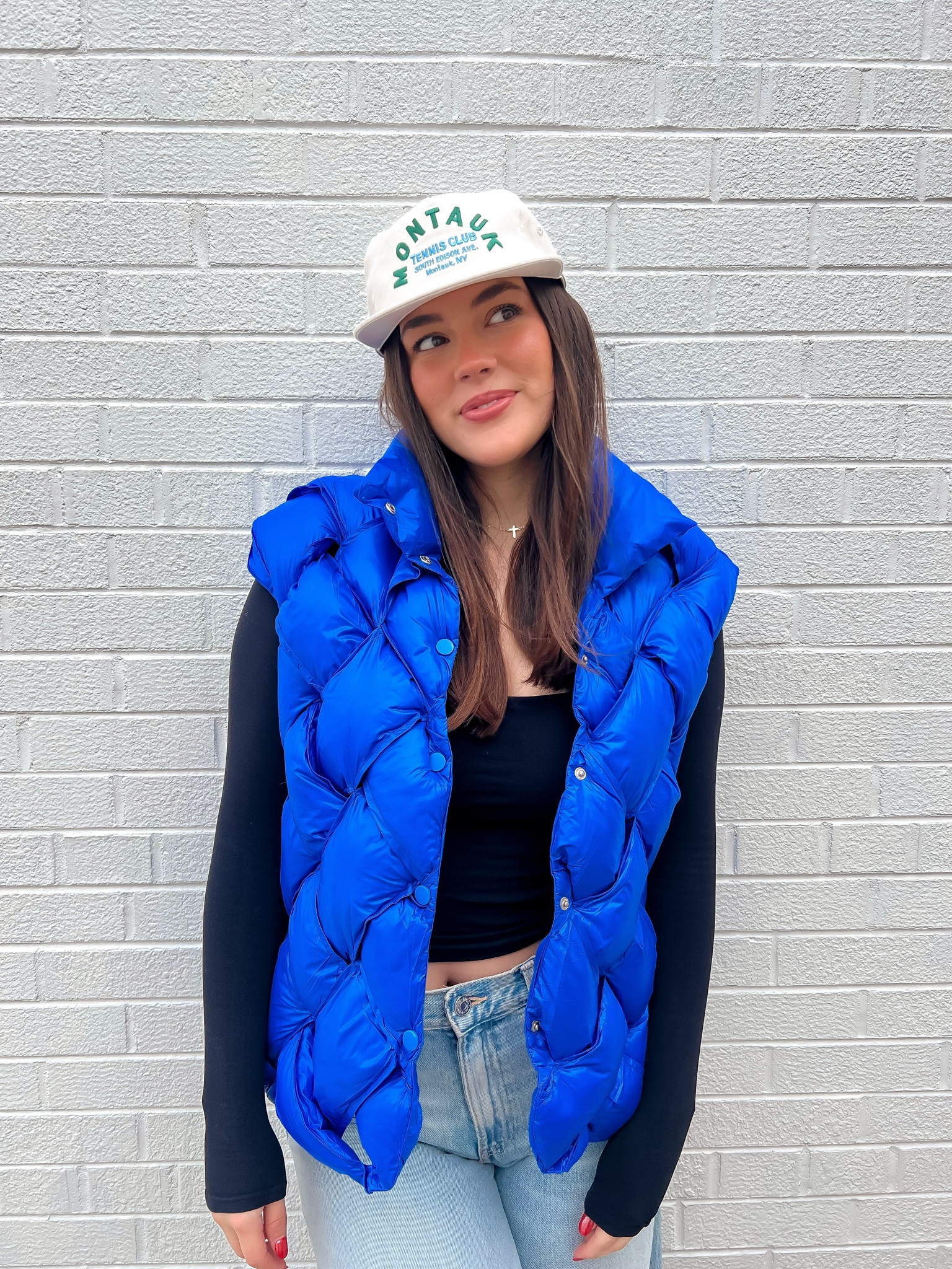 Perfect outfit for a cold day💙


#LTKfindsunder50 #LTKSeasonal #LTKstyletip