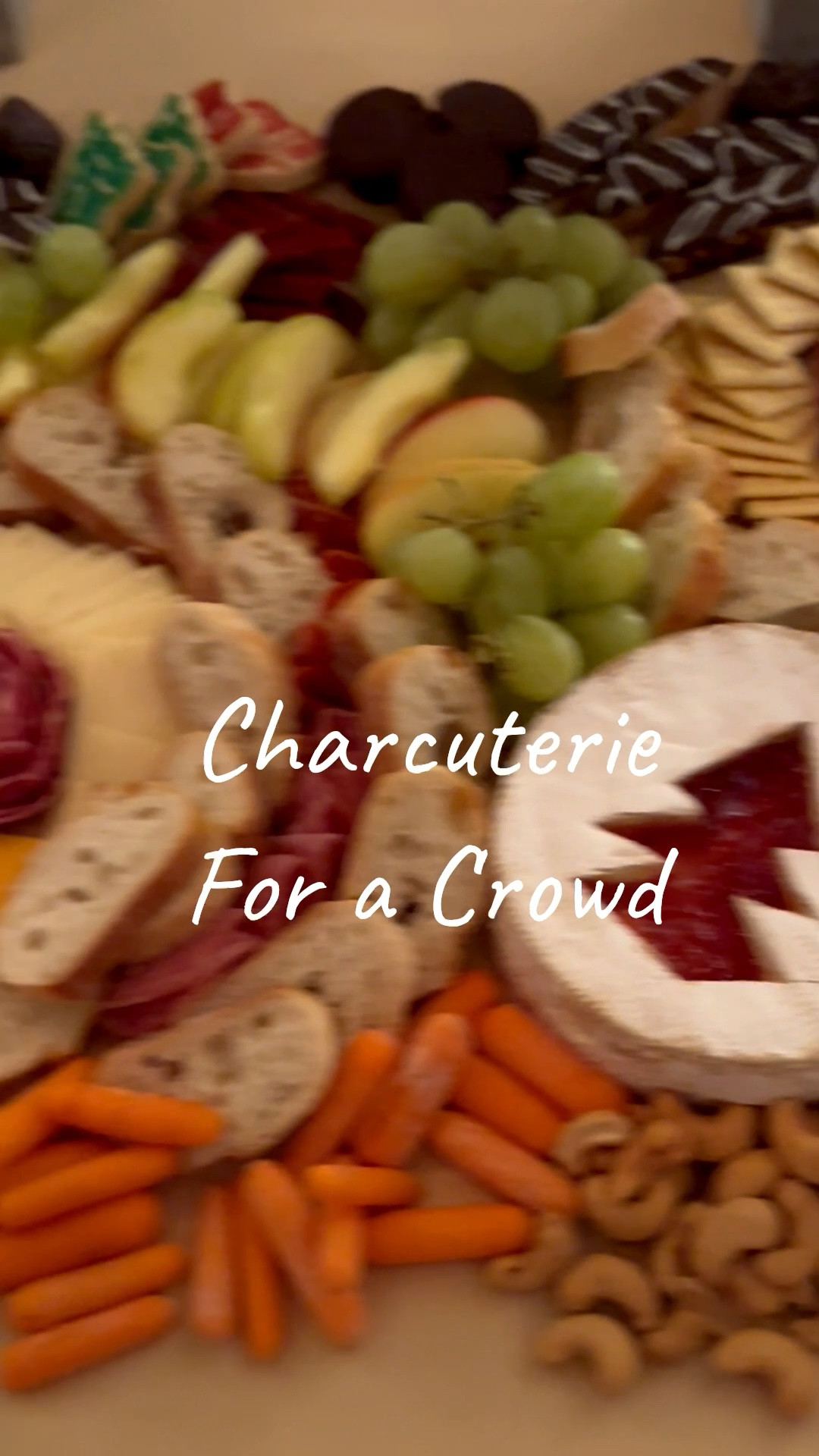 🎄 Holiday Charcuterie Magic for a Crowd 🎄
The holidays are here, and nothing says festive like a gorgeous charcuterie board! Pile on the flavors with creamy cheeses, savory cured meats, fresh fruits, crunchy nuts, and sweet treats. Perfect for entertaining and creating memories instead of refilling all the foods while hosting!

✨ Pro tip: Mix textures and colors for a visually stunning spread.
📸 Snap, share, and savor the season!

#CharcuterieBoard #HolidayHosting #CheeseLovers #PartySpread #HolidayCharcuterie #CrowdPleaser #SeasonalEats #GrazingTable #FoodStyling

#LTKHome #LTKHoliday #LTKfoodie
