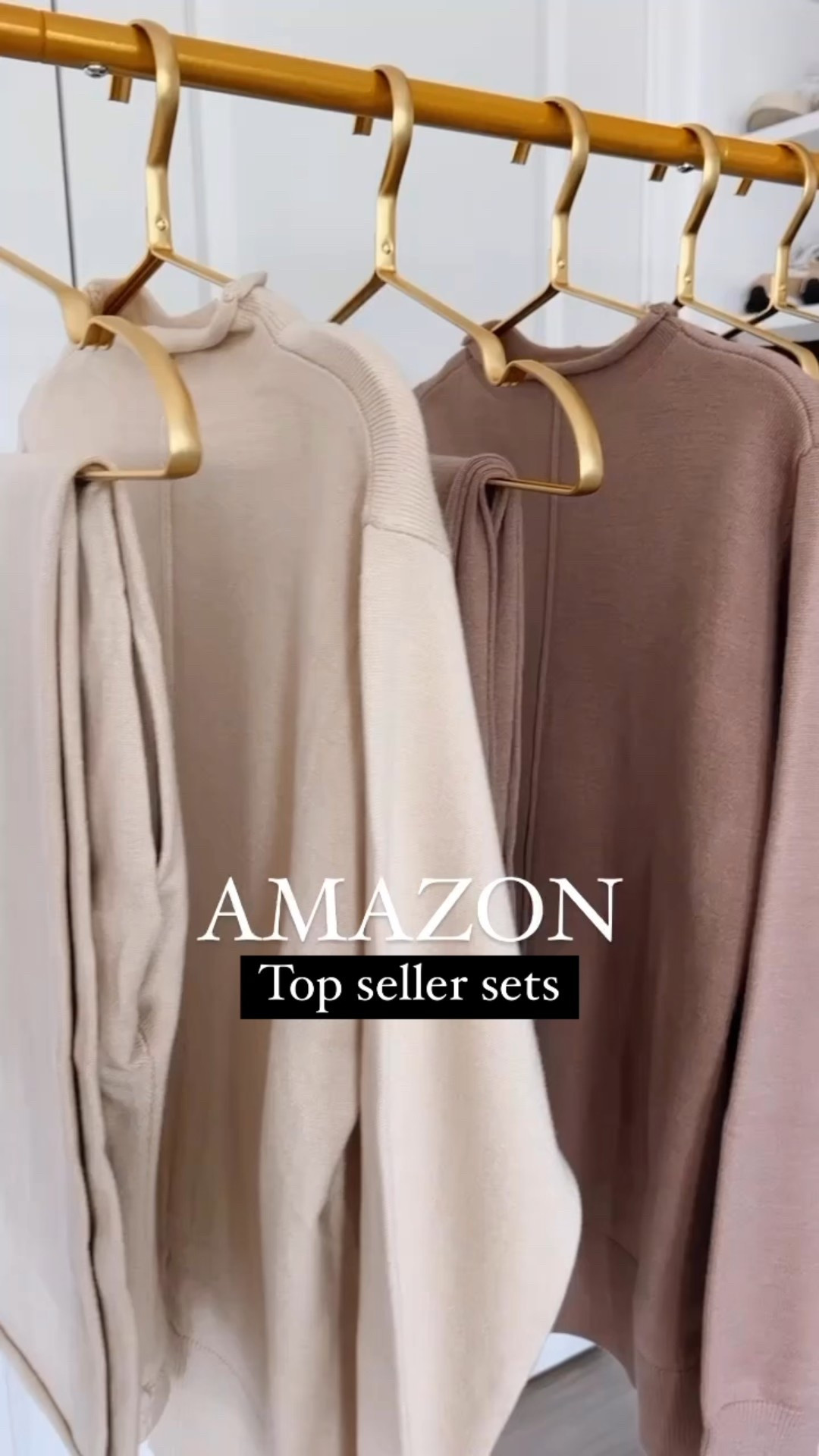 Amazon top seller sets that I am loving!!
Great quality fabric 🙌🏻 runs true to size. I am wearing a size small 
I am 5’9” for your reference 
Cozy sets 





#LTKU #LTKootd #LTKSeasonal