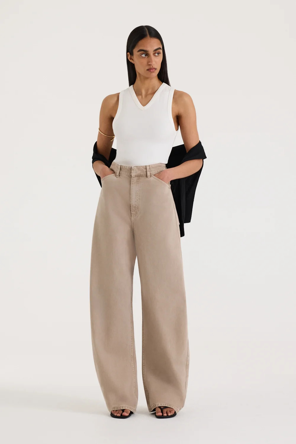 Zeva Jean | Henne