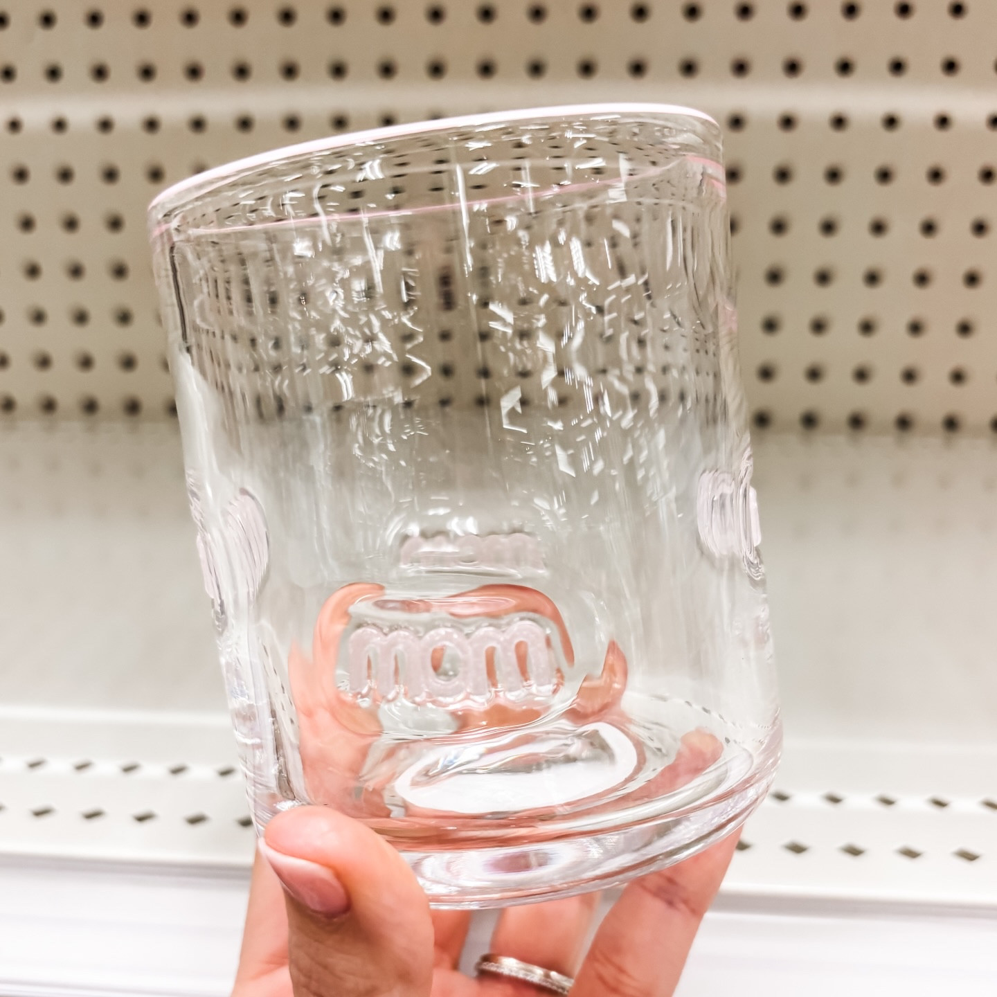 👀 Have you seen these at Target?!

The new Icon glasses are SO cute 😍
So many fun options to choose from… and they’re only $8!! 🙌

Such an easy little upgrade for your kitchen or hosting setup ✨

Run before the good ones are gone 💨

💬 Comment GLASS and I’ll send you the links!
@target 

#targetfinds #targetstyle #homefinds #affordablehome #springhome

#LTKmomlife #LTKfoodie #LTKHome