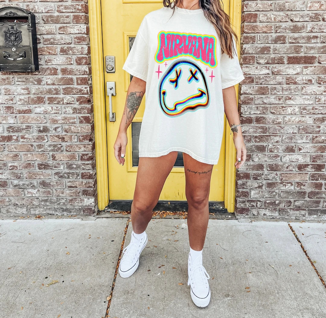 Band graphic tee, Graphic tees for women, Vintage graphic t-shirt, Oversized graphic tees, Unisex... | Etsy (US)