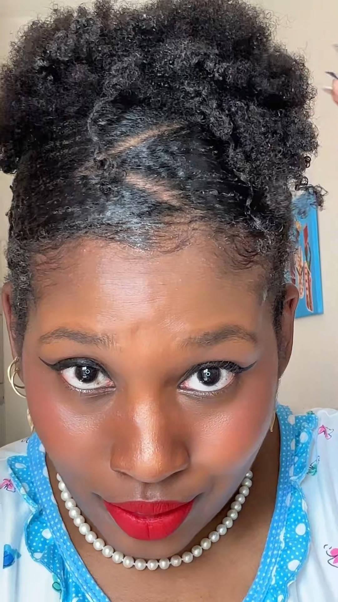 CLAW CLIP HAIRSTYLE ON SHORT 4C HAIR 🍒🍒🍒#LTKHalloween 

#LTKbeauty #LTKVideo