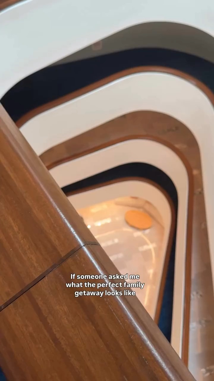 📍 Conrad Orlando at Evermore

We recently stayed at @conradorlando at Evermore, and I am still dreaming about this trip! From waking up to the most gorgeous balcony views to spending the afternoon in a cabana while the kids played at the splash pad (highly recommend the drinks in a coconut 🥥), it was exactly the reset we needed. 

 #LTKdayinmylife #LTKgrwm #LTKootd