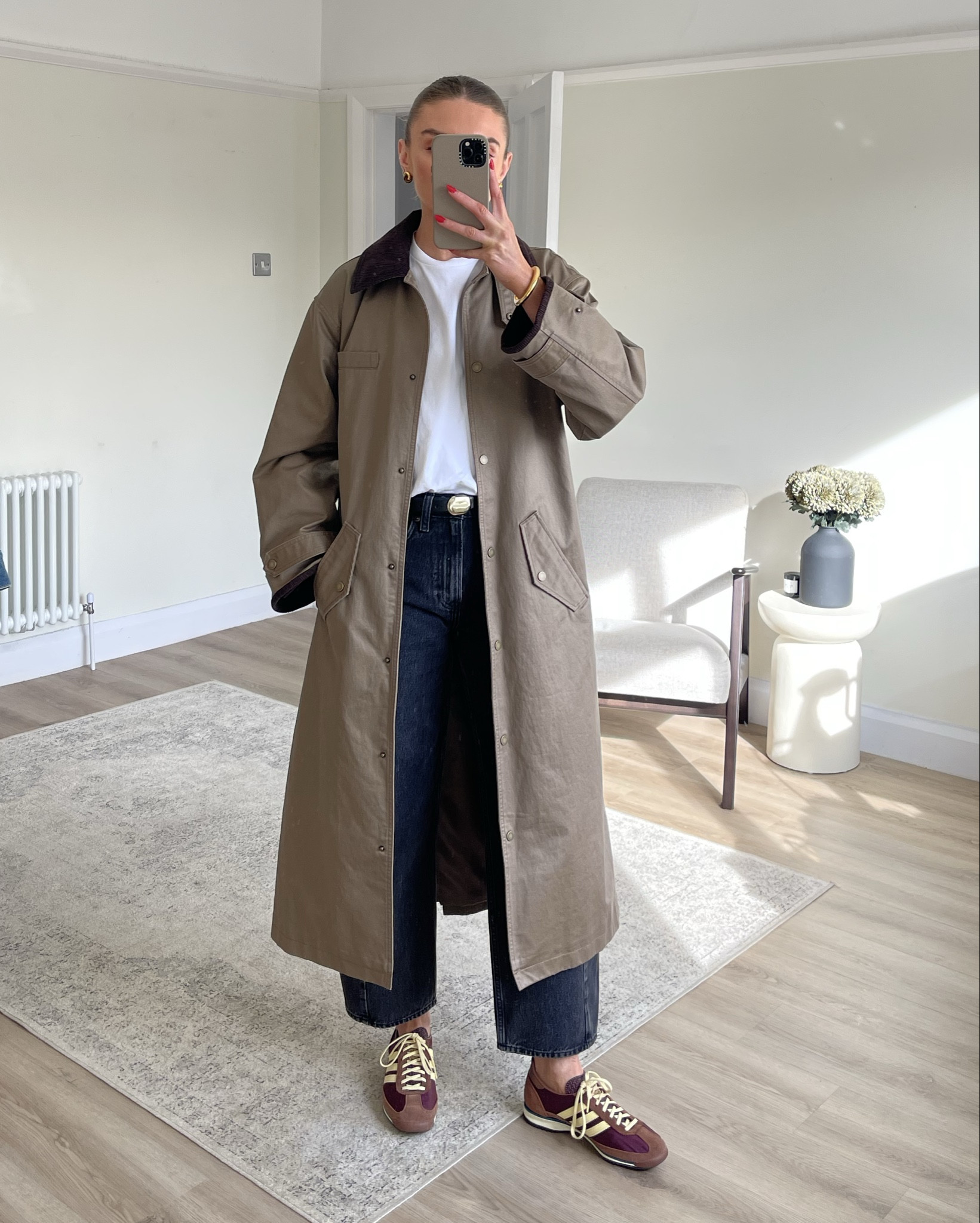 Spring jackets - long waxed barn jacket
Wearing a small in the coat
AFEMILY for an extra 15% off! This weekend only
Small in the white tshirt
25reg in the barrel jeans
I’m 5ft 6
Adidas SL 72 trainers




#LTKuk #LTKspring