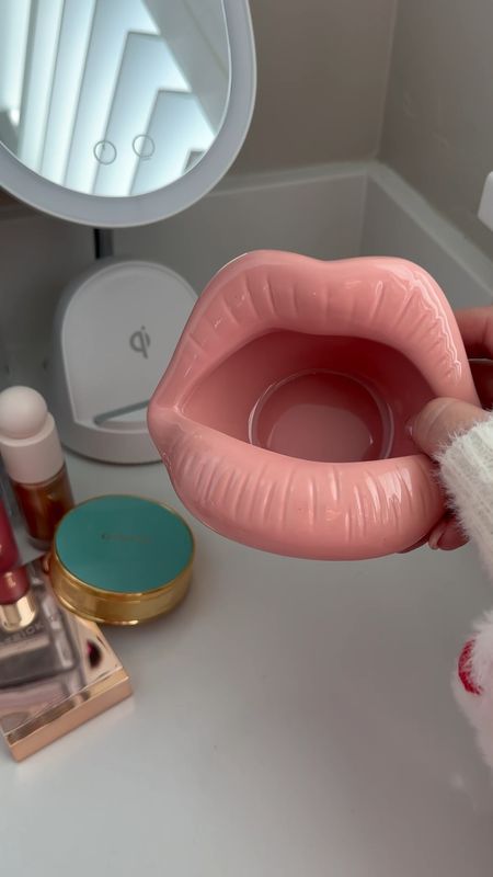 Lip ashtray turned lipgloss holder

#LTKbeauty #LTKFind #LTKhome