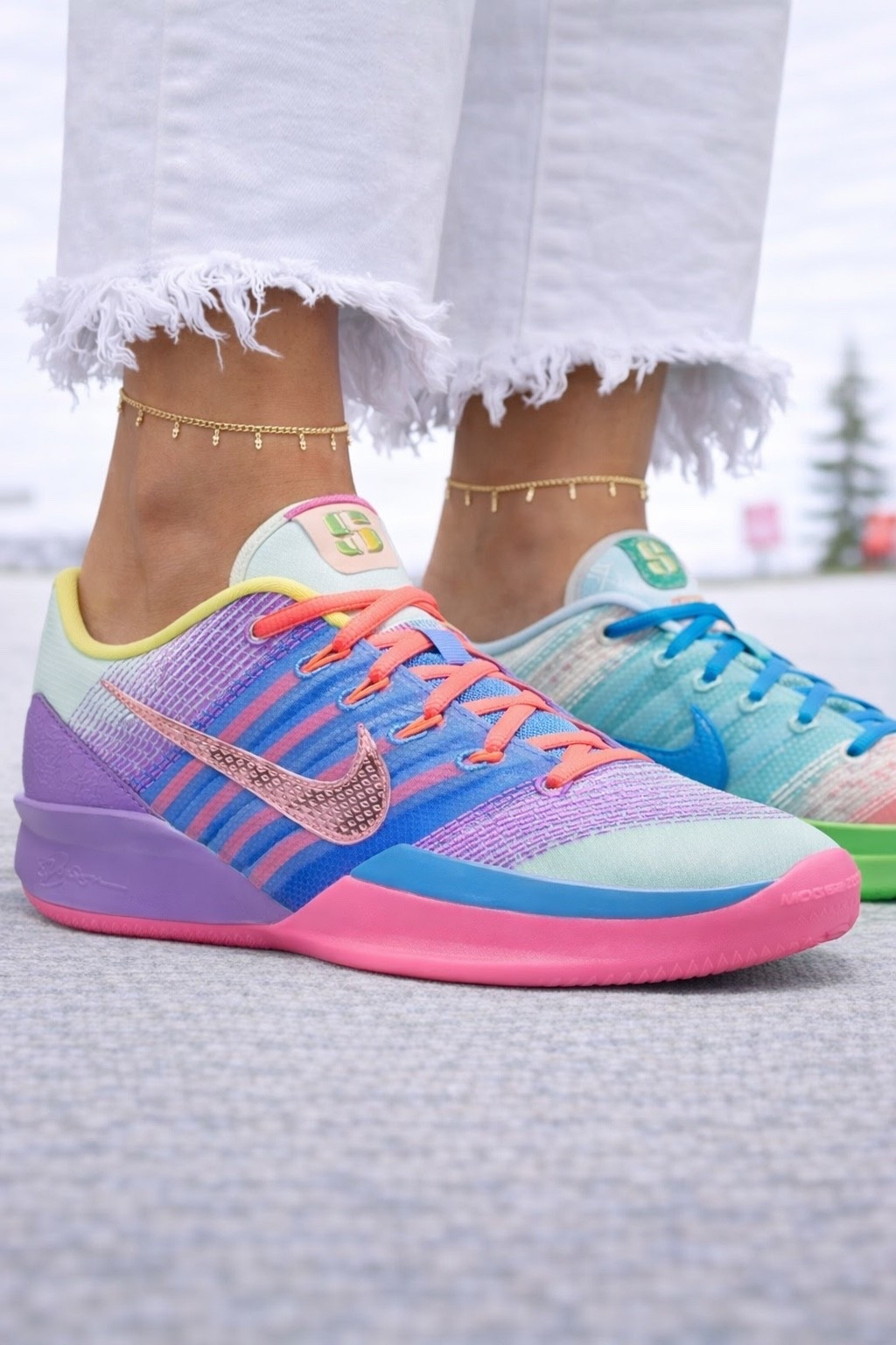 Nike just came out with the cutest 2 tone! They are cute ansd comfy and give you good arch support! 

#LTKgrwm #LTKmomlife #LTKdayinmylife