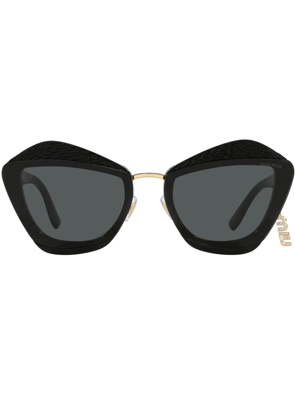 Miu Miu Eyewear Lunettes De Soleil Charms à Monture Géométrique - Farfetch | Farfetch Global