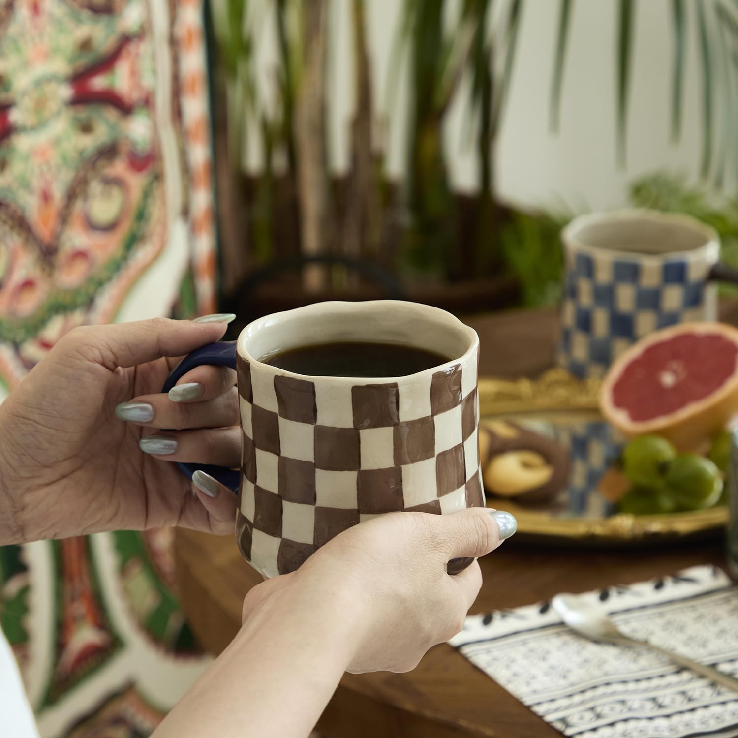 Retro Checkered Ceramic Coffee Mug 16Oz - Extra Large Handle, Microwave Safe Vintage Patterned Te... | Amazon (US)