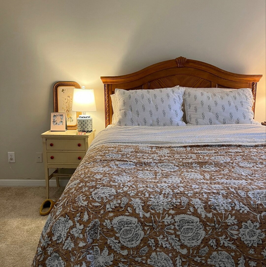 White Floral Kantha Quilt Bedspread Queen Size Quilt Indian - Etsy | Etsy (US)