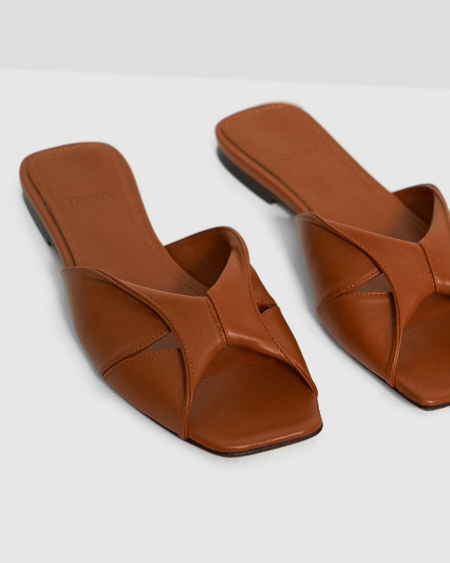 Twisted Sandal in Leather | Theory UK