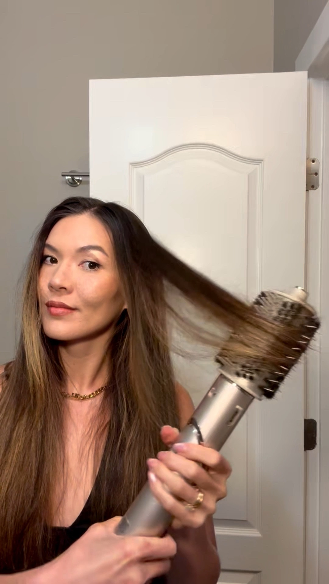 I’m obsessed with the Shark and how smooth my hair comes out from it!!! Don’t miss out on this deal! For $80 off, you can get the Shark AND choose which 3 attachments you want for it!!! 😍😍😍

#LTKStyleTip #LTKSaleAlert #LTKBeauty