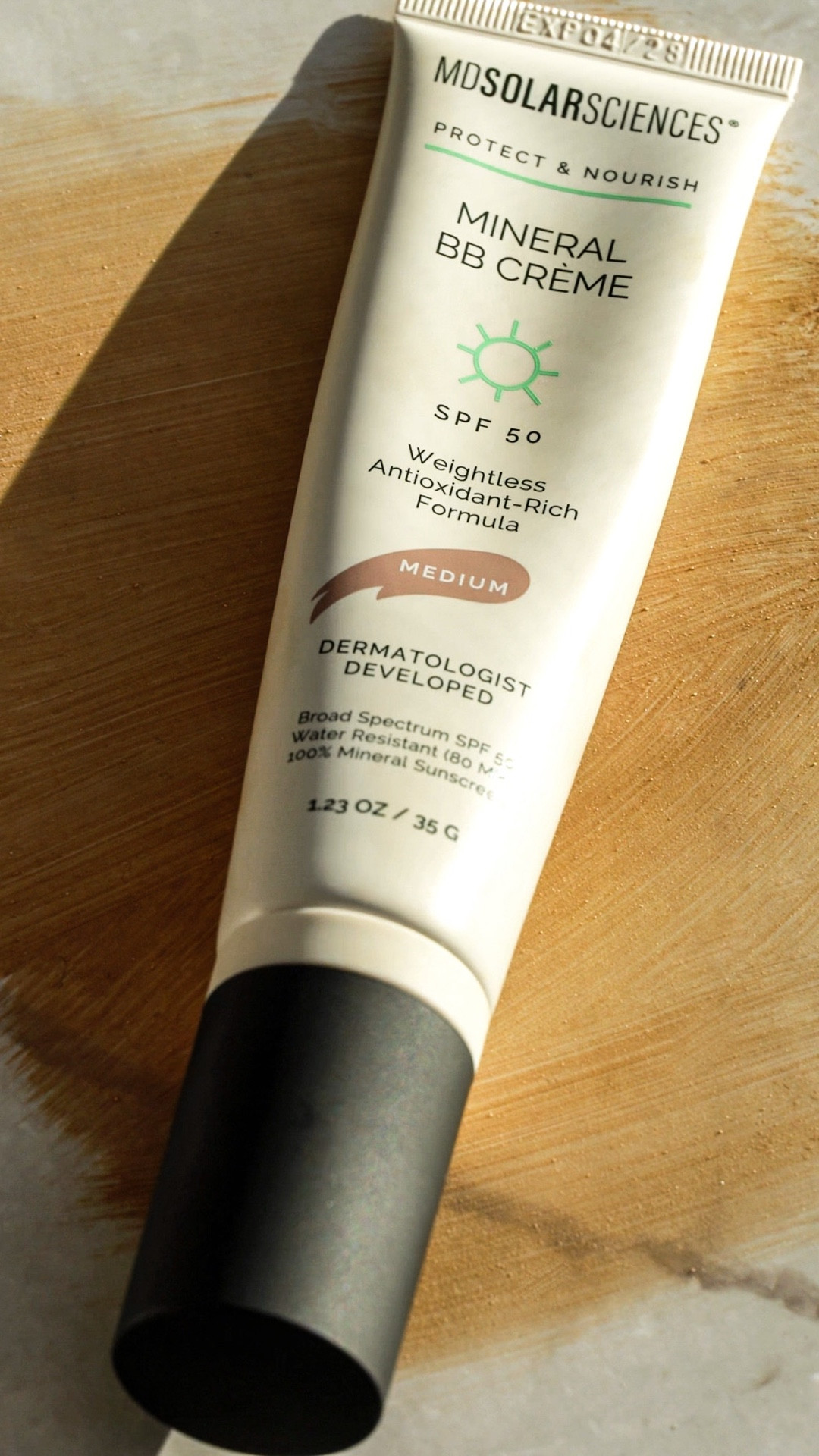 Skin-first era unlocked ✨ in my mid-30s, everything shifted, I stopped wanting to wear heavy makeup looks and started choosing products that actually protect and enhance my skin instead of covering it & give me a real skin glow. 

And this @mdsolarsciences Mineral BB Crème SPF 50 does exactly that!! 

It has:
✔️ SPF 50 mineral protection (Zinc Oxide + Titanium Dioxide)
✔️ No white cast — blends in effortlessly
✔️ Niacinamide to brighten + refine texture
✔️ Vitamin C & E for glow + even tone
✔️ Green tea extract to calm + protect
✔️ Lightweight, natural, skin-first finish

And I love that the shade range is designed to flex and blend across multiple skin tones, making it an easy match for different undertones. especially when you want something that melts into the skin without looking heavy or mask-like.

If you’re in your skin-first era too, this is the perfect hybrid of spf with skin benefits + makeup.

A little glow, a lot of protection, and skin that still looks like your skin. ✨

#mdsolarsciences #mdsolarsciencespartner #mineralspf #spf50 #bbcream #skinfirstbeauty #ad #skincareover30 #cleanbeauty #skinminimalism #glowingskinroutine #myrealroutine #makeupover30 #ad 

#LTKBeauty #LTKgrwm