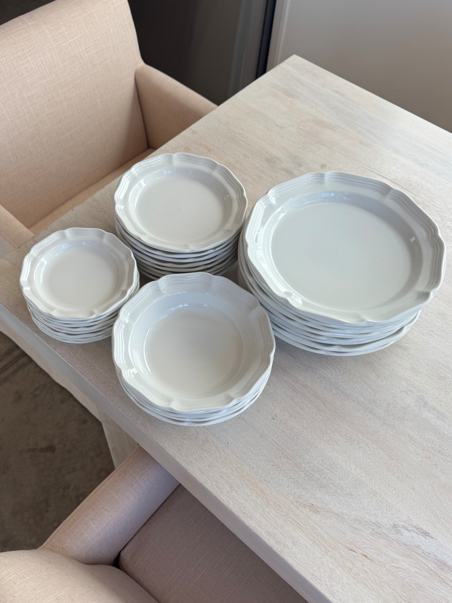 French countryside dinnerwarplay

#LTKFindsUnder100 #LTKHome