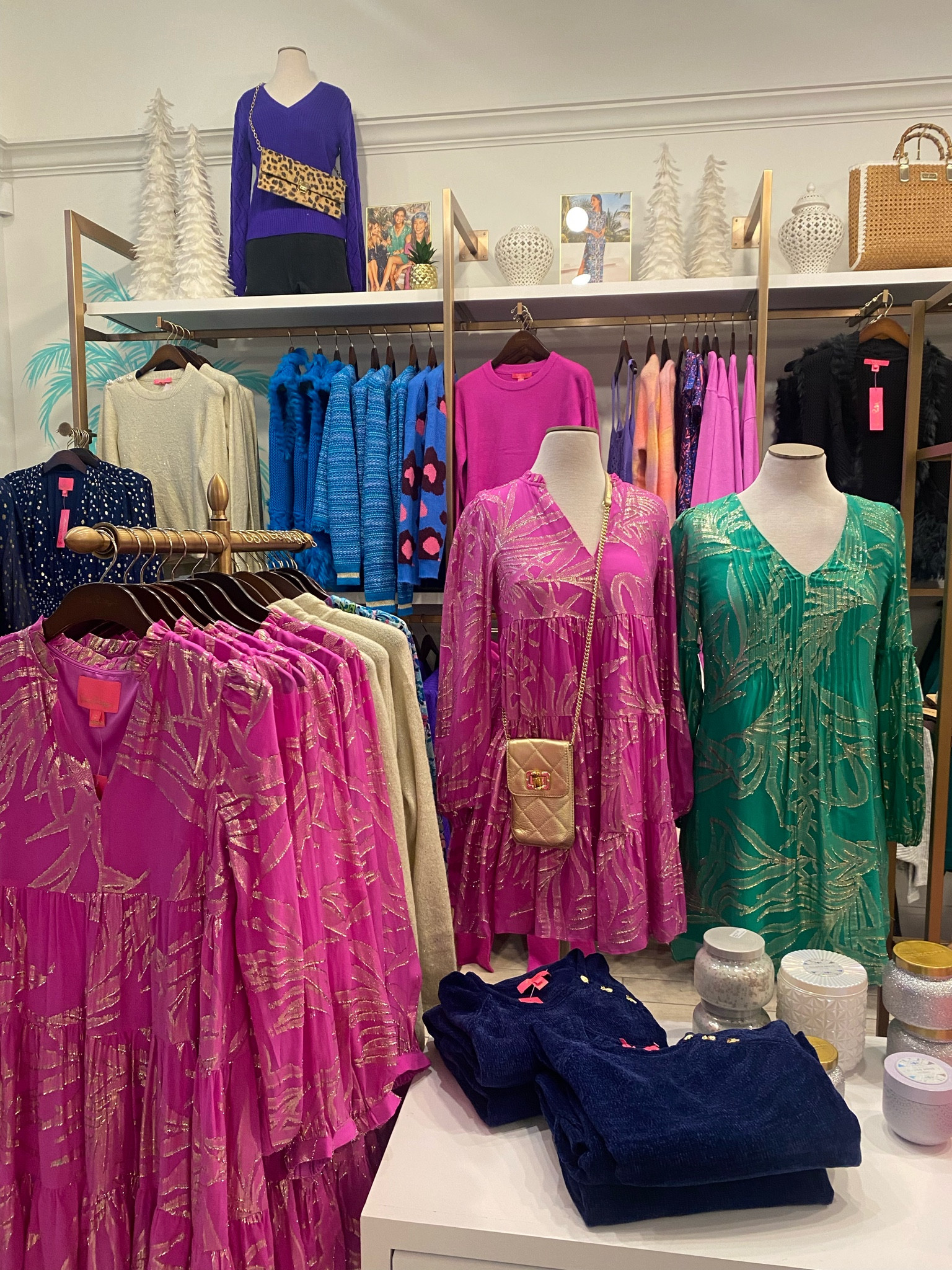 Lilly Pulitzer is having a great sale $30 off $100, $60 off $200 and so on 

#LTKGiftGuide #LTKSeasonal #LTKsalealert