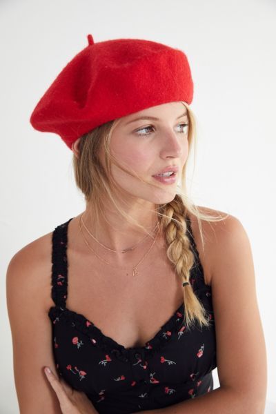 Felt Beret - Red at Urban Outfitters | Urban Outfitters (US and RoW)