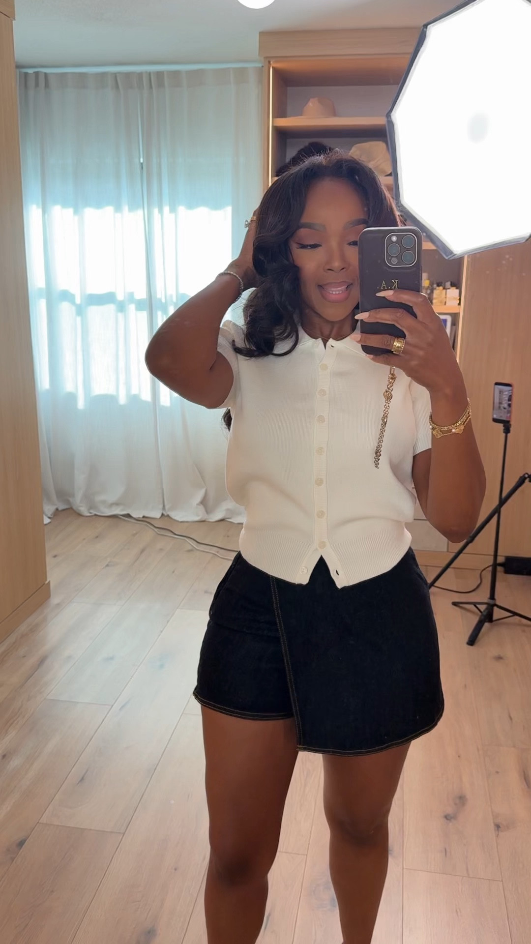 Scroll to shop this elevated everyday neutral look 🤍

A fitted ribbed tee paired with tailored trousers is one of those effortless outfits that always looks clean and put together—easy to restyle so your cost per wear keeps dropping every time.

Perfect for work, casual days, errands, or travel looks.

📏 Measurements: 5’4”, 140 lbs, 34D bust, 27” waist, 40” hips

Follow me on Instagram and YouTube @kirasfashionfinds

#LTKPetite