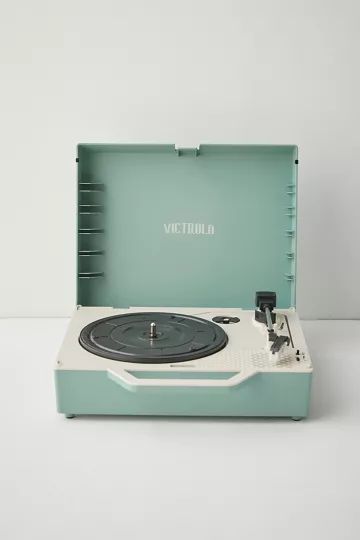 Victrola UO Exclusive Re-Spin Bluetooth Suitcase Record Player | Urban Outfitters (US and RoW)