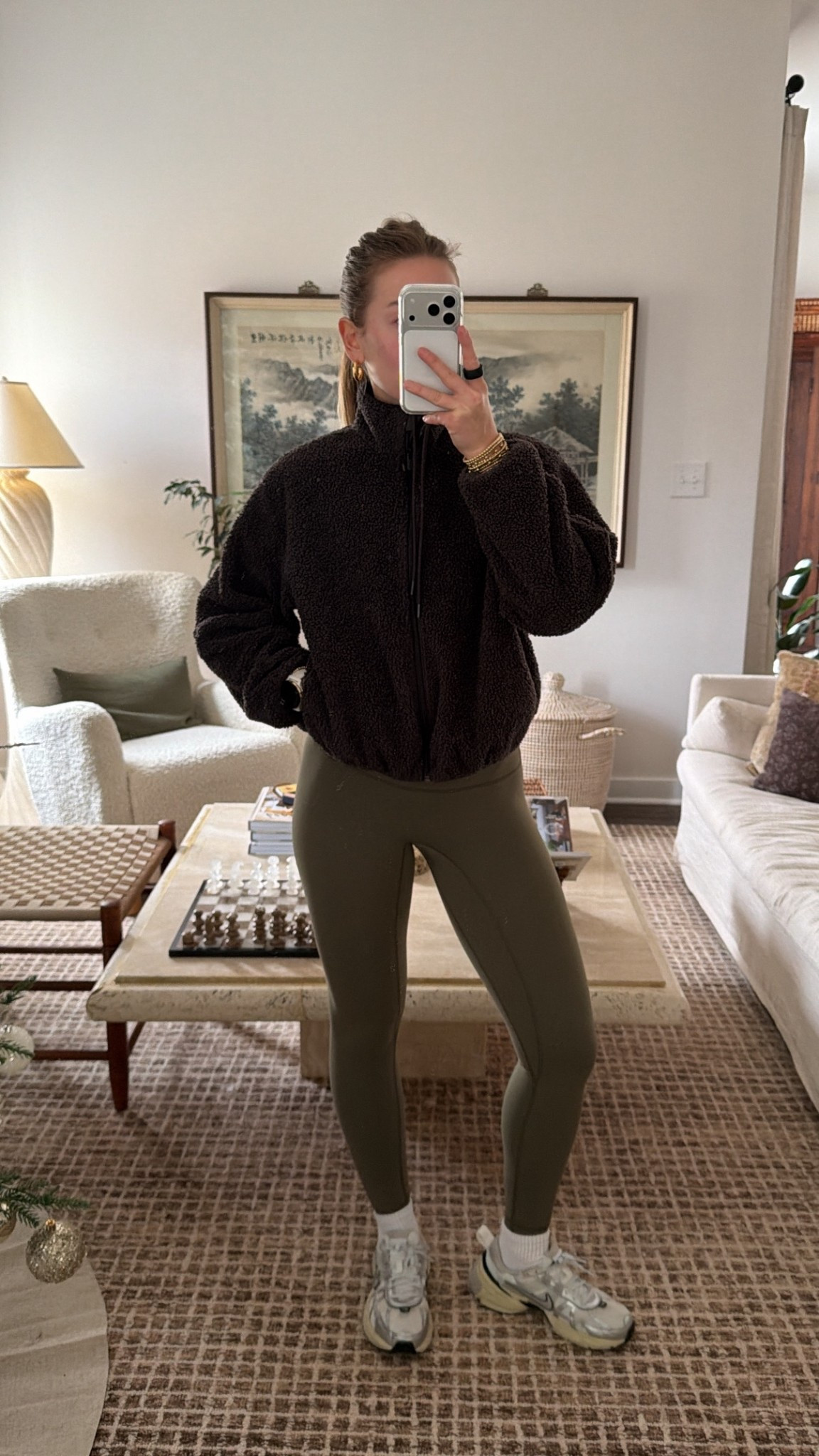 1/2/26 Workout of the day at F45 — wearing my green Set Active workout set layered with an Aritzia green long sleeve, plus my go-to Nike sneakers, Amazon crew socks, and Garmin watch for tracking. Comfortable, supportive, and perfect for a hard training day.



#LTKActive