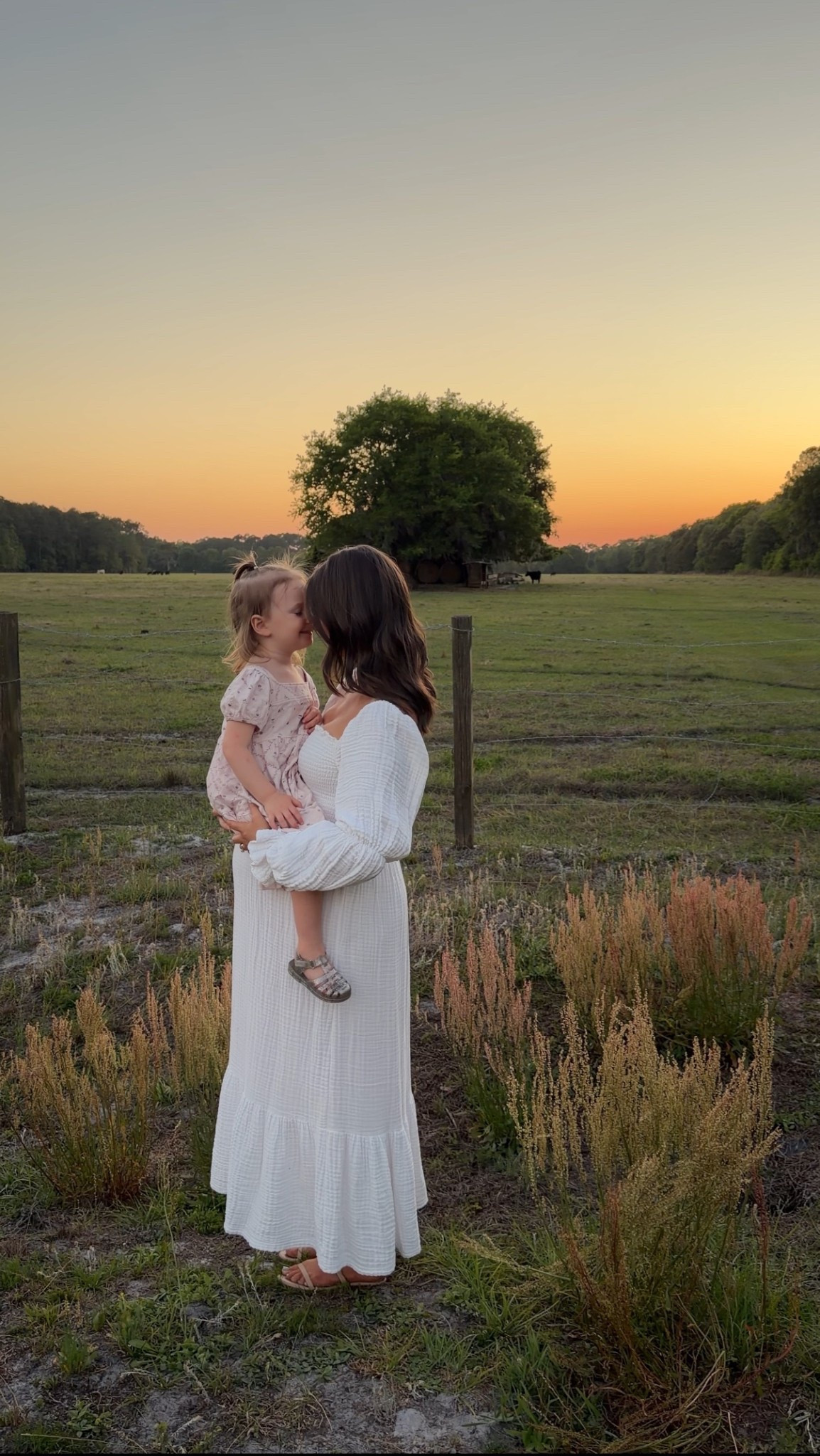 Maternity photoshoot dress🤍

#LTKootd #LTKmomlife #LTKBump