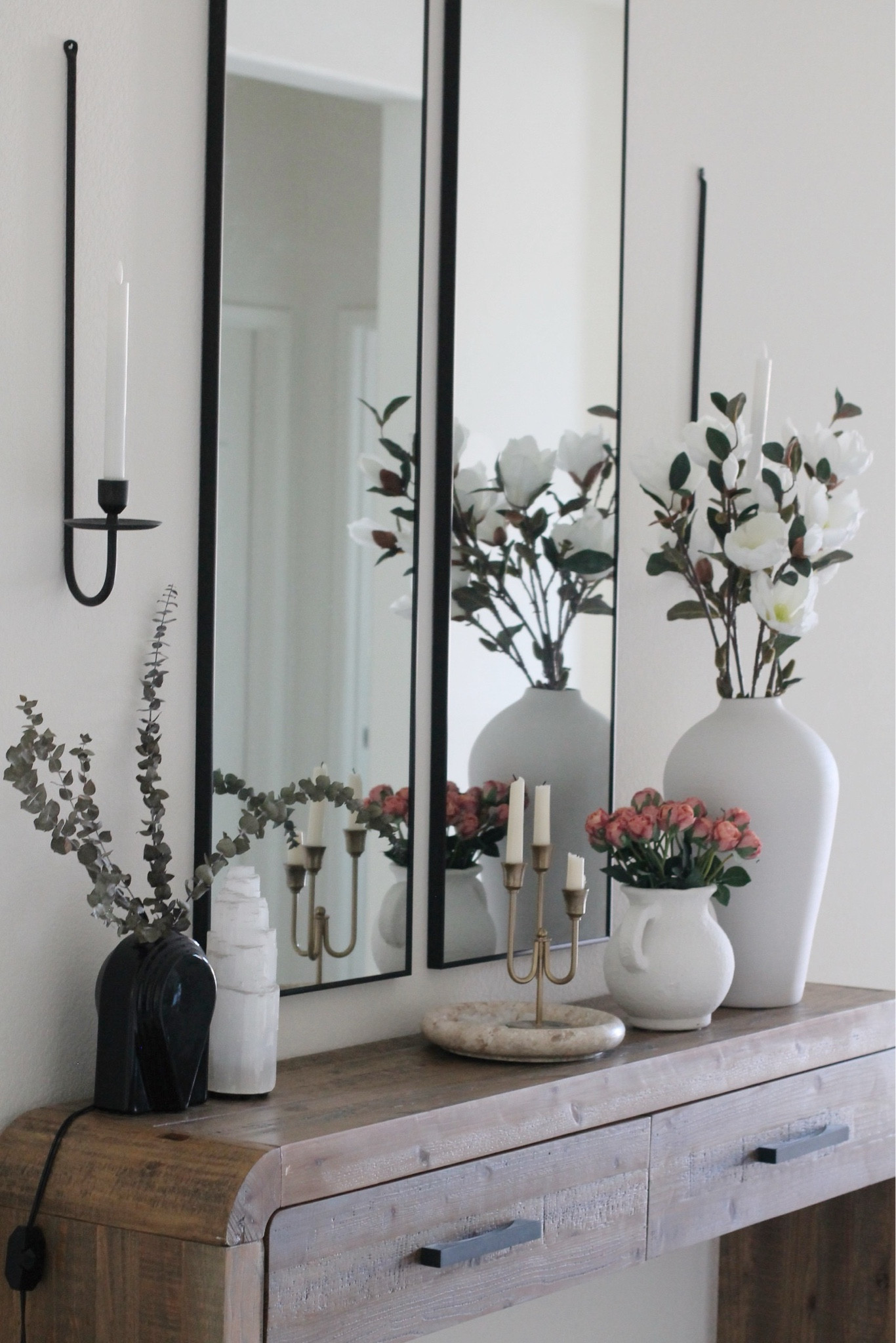 Spring entryway decorating ideas
Neutral tones 
Modern organic 
Flowers and stems 
Roses, magnolia, eucalyptus
Vintage vase
Stone elements
Long mirrors
Wood console
Gold candelabra
Dried faux roses realistic 
Candle wall sconce
White vases
Black and white entryway
Crystals and stones 



#LTKFindsUnder50 #LTKHome #LTKSeasonal
