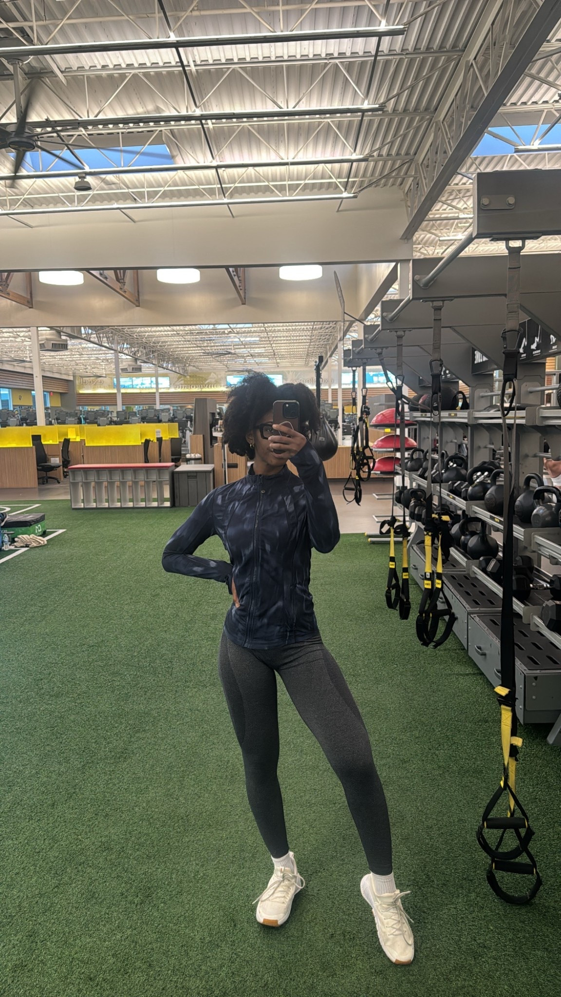 Lower body day. It’s been freezing for weeks and I’m still not used to it 😭

Gym outfit workout jacket affordable gym clothes AliExpress leggings affordable high waisted leggings grey gym leggings Nvgtn dupe

#LTKTall #LTKfitnessgoals
