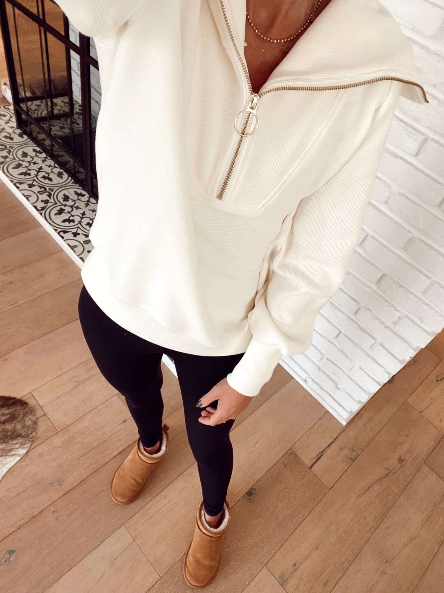 Cozy fall outfit with leggings. Perfect for school drop off  

#LTKstyletip #LTKunder100 #LTKSeasonal