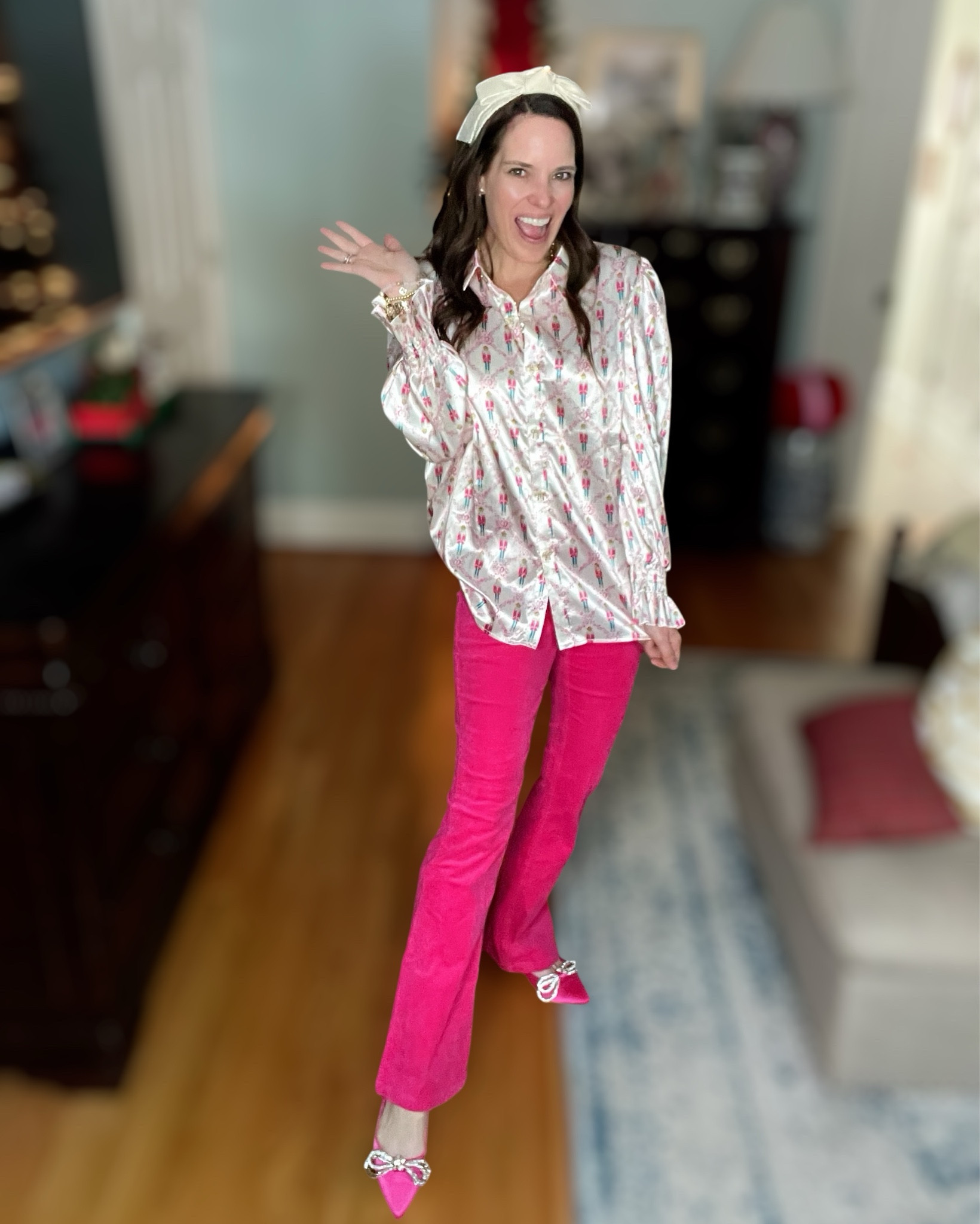 🎁 Nutcracker Holiday Outfit – Festive, Fun & SO Giftable! 🎁

Stepping into full holiday sparkle with this adorable satin Nutcracker top paired with the brightest pink corduroy flares 💖🎀 Such a fun and whimsical Christmas look — perfect for parties, school events, cookie swaps, or matching with your minis! The Nutcracker print is darling, and I love how the satin finish catches the light. I styled it with ballet bow flats, a big statement headband, and my BaubleBar bracelets (only $10 today!), plus my Melinda Maria necklaces for that holiday gold glow ✨

The pink corduroy pants are $39.99 today only (11/25!) and then 40% off 11/26–12/1, so if you’ve had your eye on them, today is the day! 🎉 Plus & mid-size friendly, and I wear an XS in this brand, though I don’t personally own these.

At the bottom of the post, you’ll also find the prettiest giftable jewelry — BaubleBar bracelets for $10 (reg. $30–45!) and the Melinda Maria blue opal pieces I wear nonstop. Perfect stocking stuffers ✨🎄

💗🎄 holiday outfit inspo, Christmas outfit idea, Nutcracker shirt, festive top, pink corduroy pants, holiday party outfit, teacher outfit, Christmas events, winter outfit idea, ballet flats with bow, big bow headband, pink holiday style, gift ideas, BaubleBar sale $10, Melinda Maria blue opal jewelry, Layerz Clothing, seasonal style finds 🎄💗

#LTKootd #LTKHoliday #LTKCyberWeek