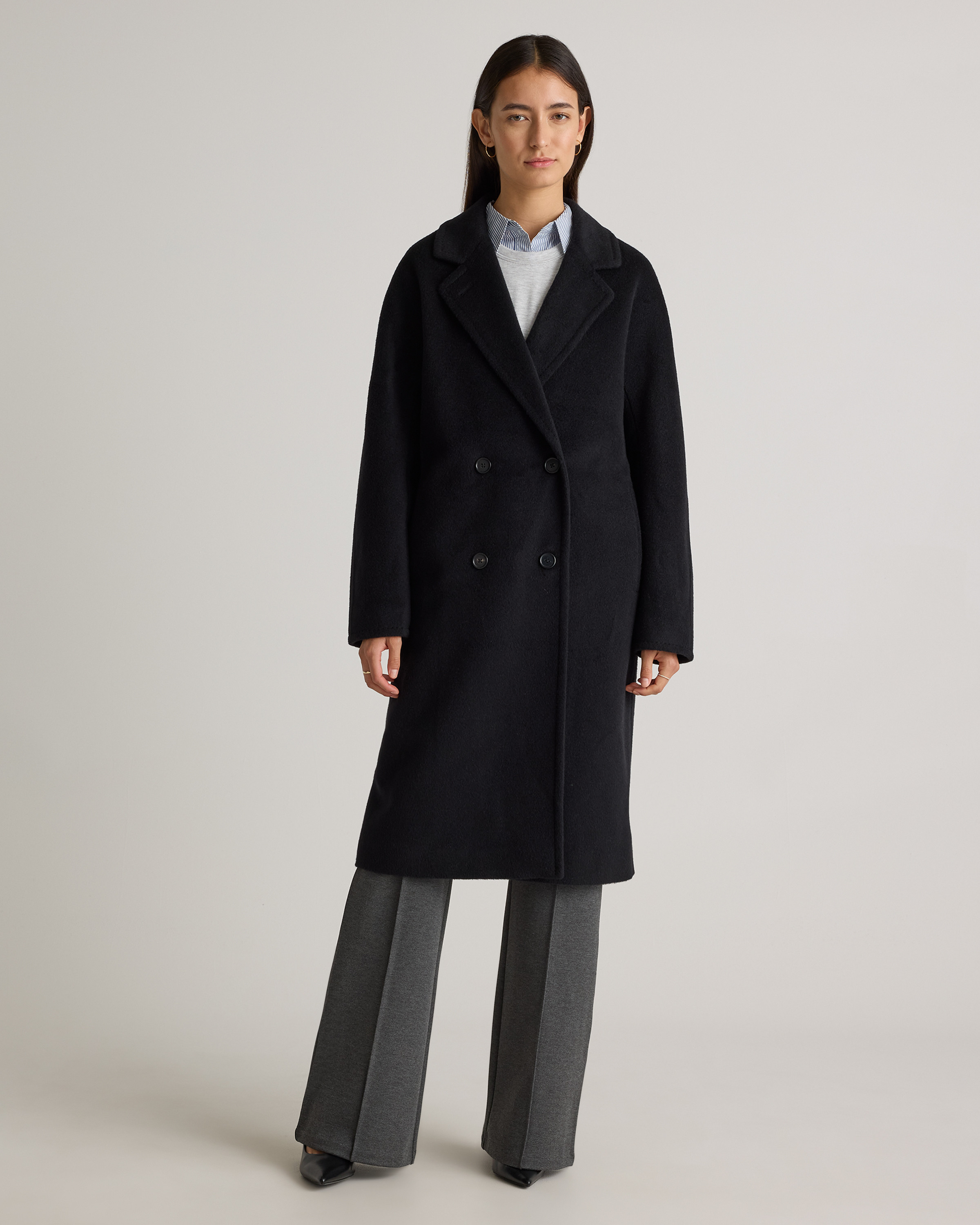 Quince | Women's Camel-Hair Double-Breasted Slouch Coat in Black, Size XS, Wool | Quince
