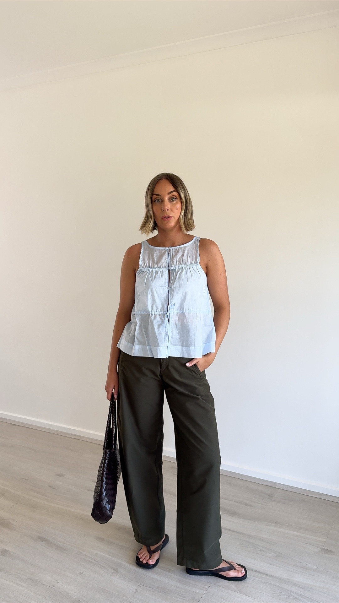 Wearing -
Top from Assembly Label
Bag from Dragon Diffusion
Pants by Uniqlo
Sandals by Tony Bianco 

#LTKstyletip #LTKsummer #LTKaustralia