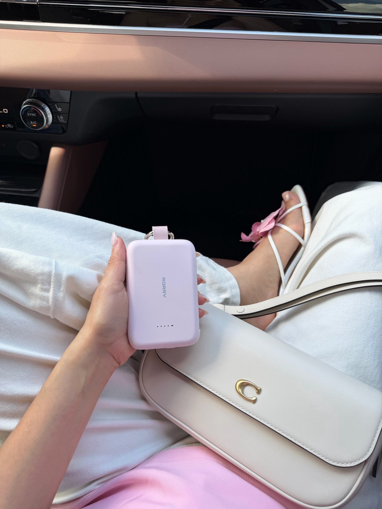 Favorite portable charger📱🔋💗
