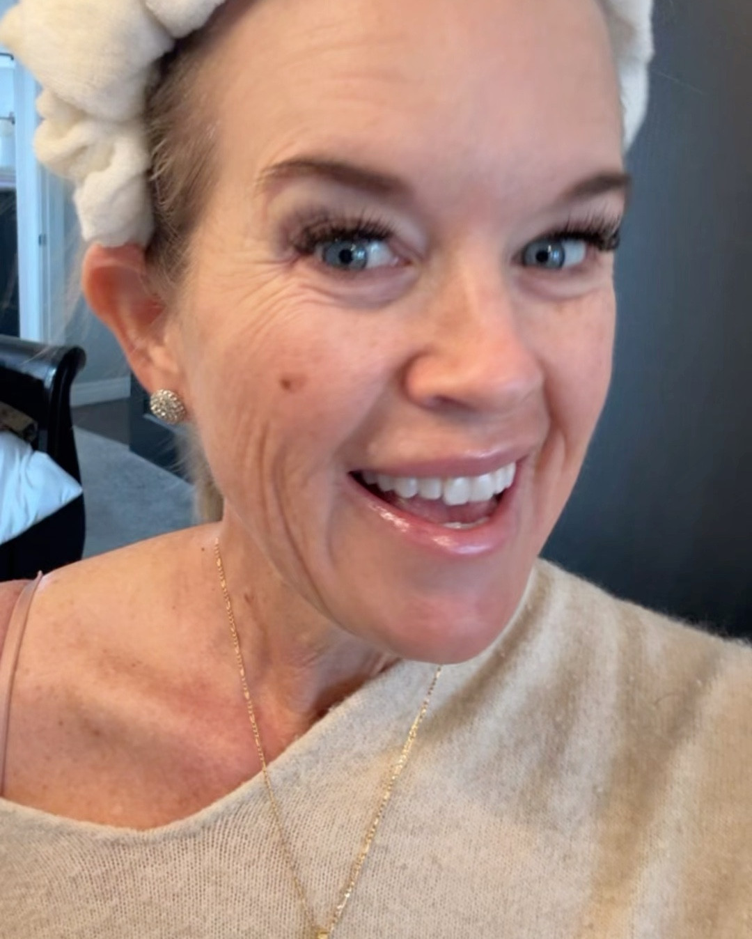 🚨 Black Friday sales…

Beauty finds you’ll love 3040% off
That make great gifts

City beauty hydro mask 4 pack 40% off
Great to stuff 4 stockings or the 4 pack makes a great gift

Entire site is on sale

Colleen Rothschild 30% off sale 
Entire site 
Toning pads
Lip mask. Brown sugar
Lip VItT E
Hydrating moisturizer 

30% off Anthro  site
Initial necklace makes a great gift



#LTKBeauty #LTKCyberWeek #LTKSaleAlert